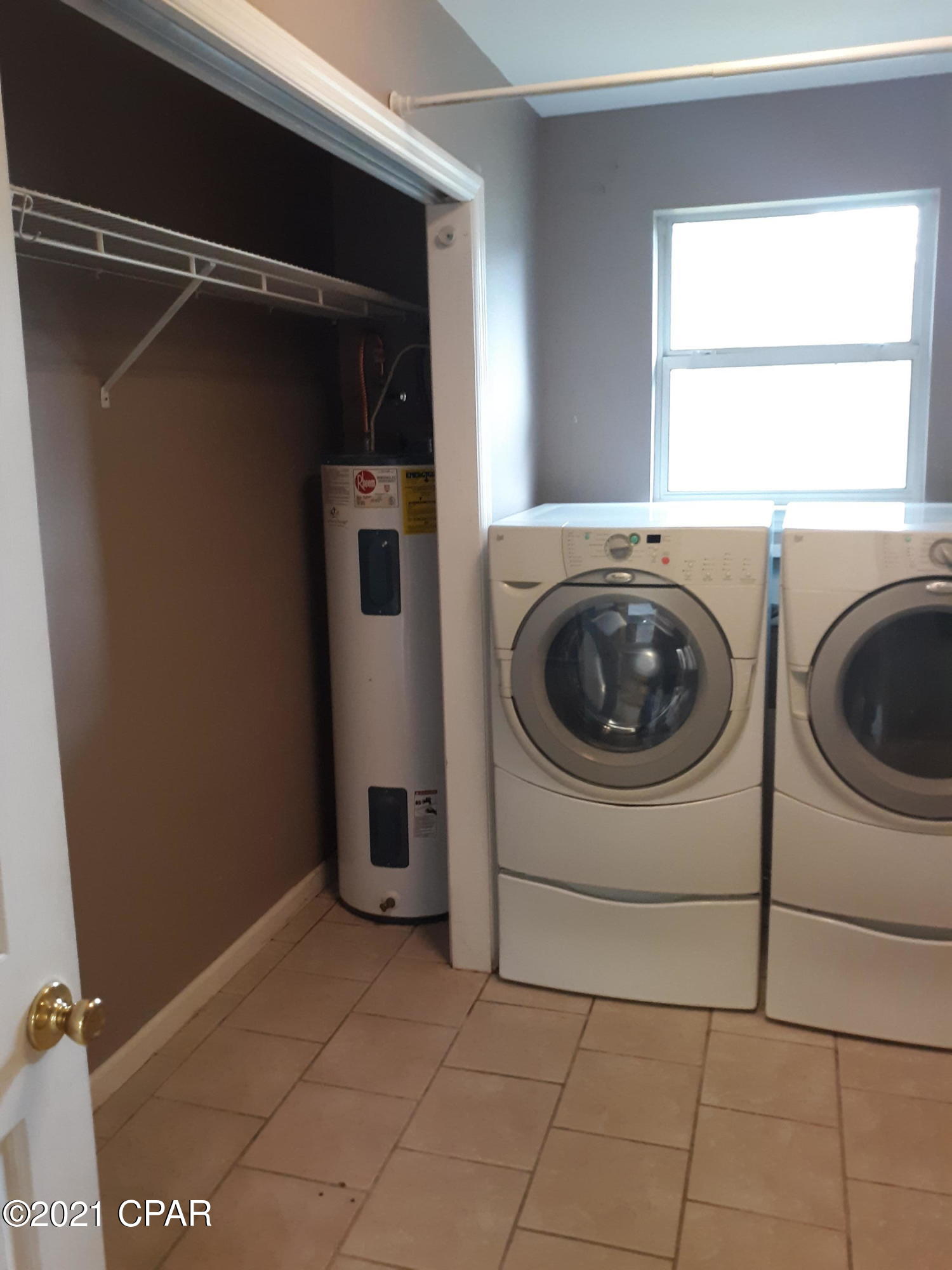 Scotts Ferry - Residential