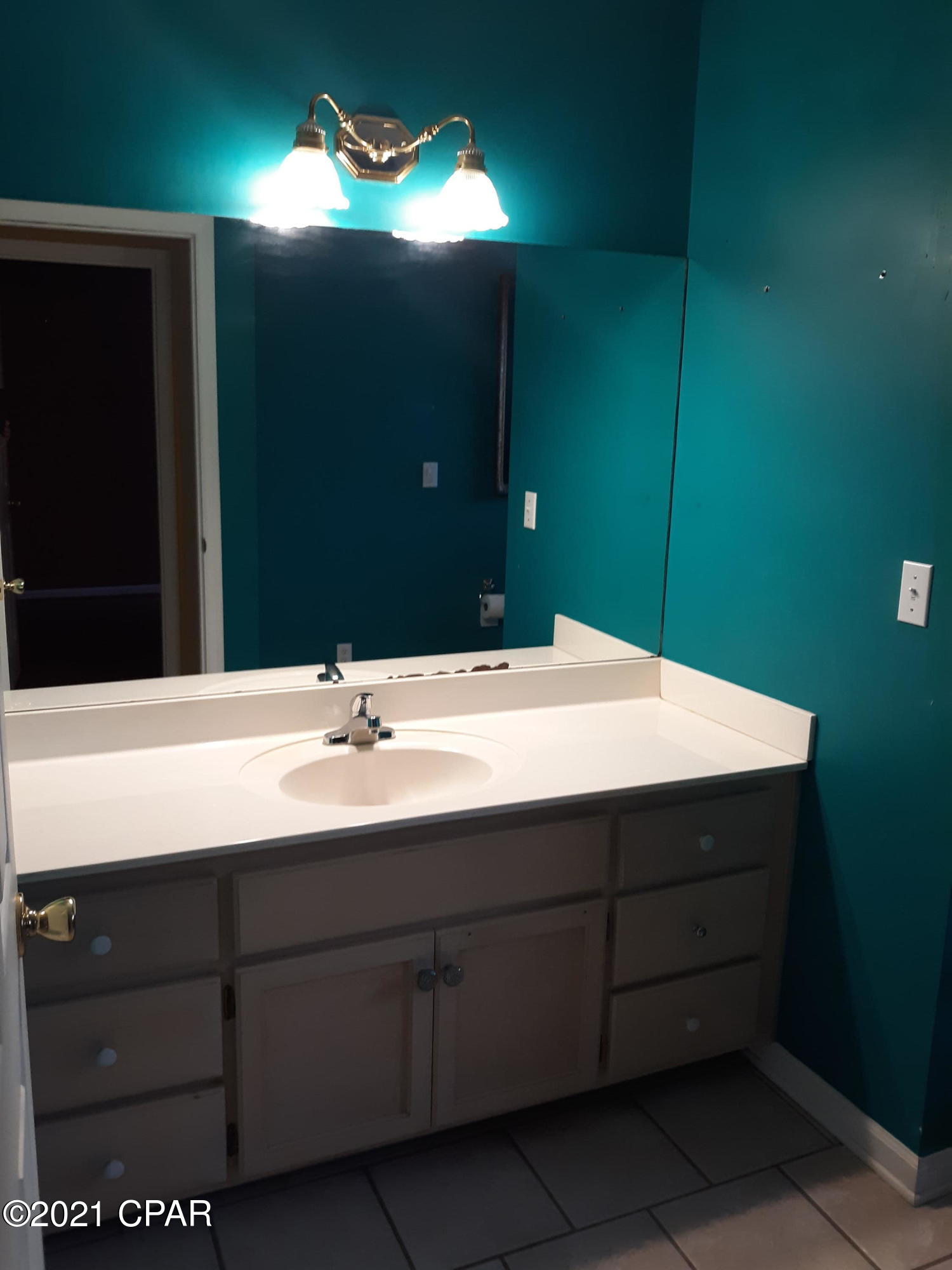 Scotts Ferry - Residential