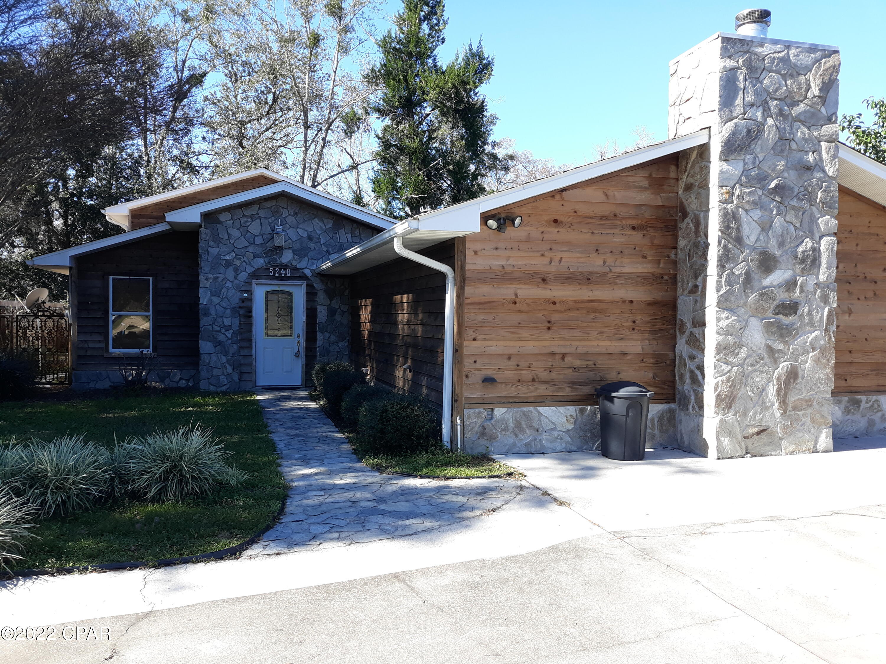 Scotts Ferry - Residential