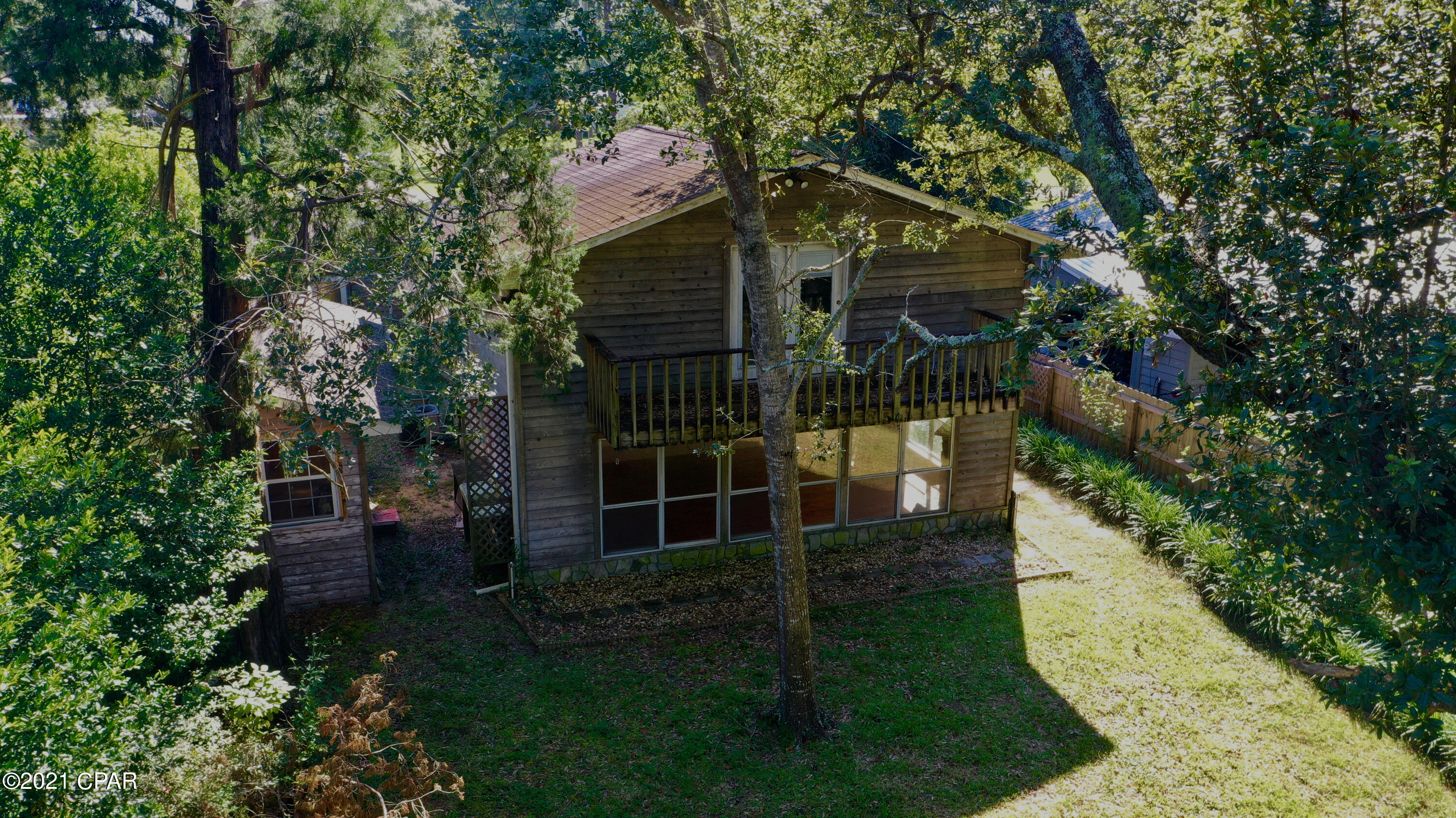 Scotts Ferry - Residential