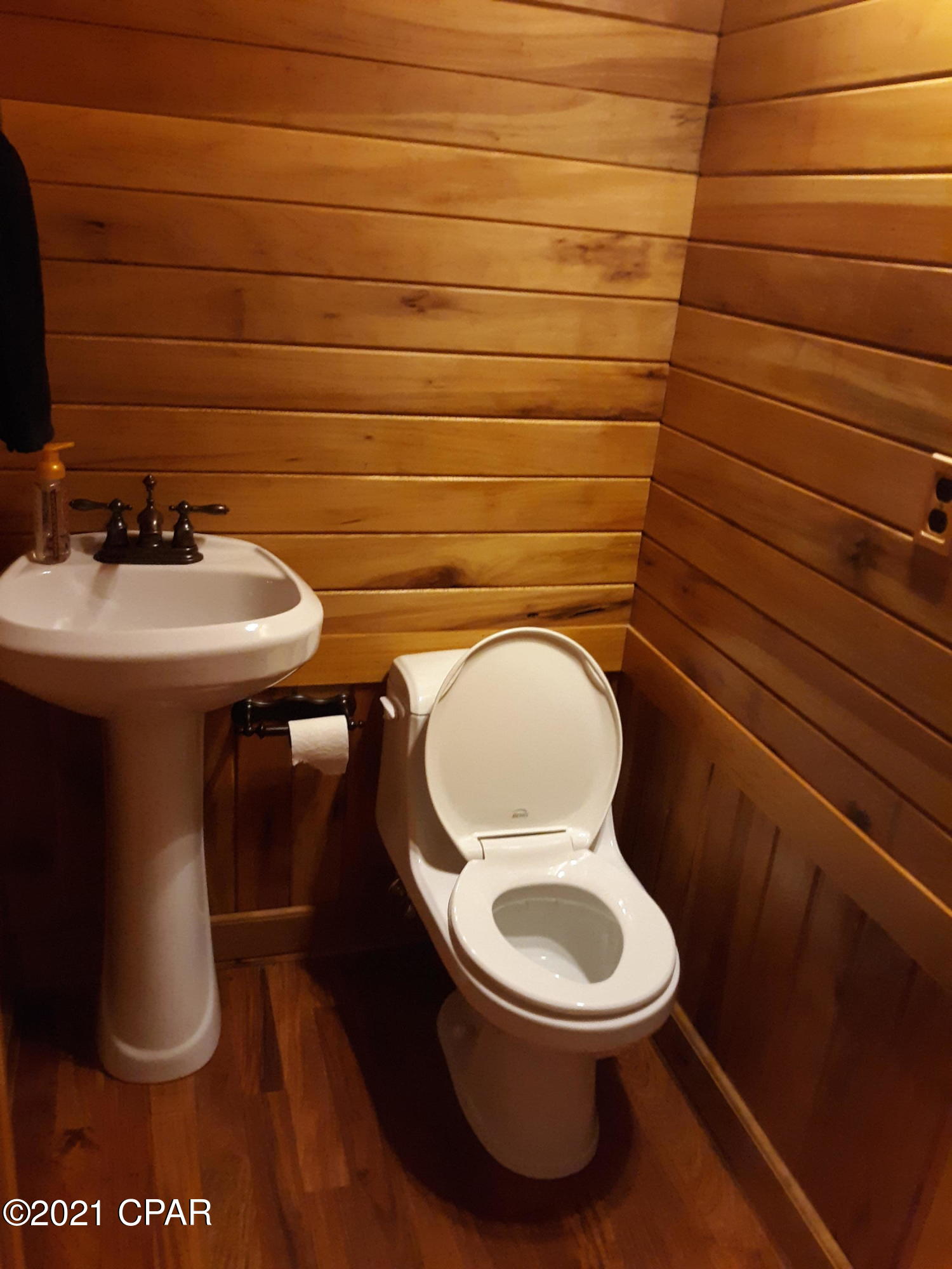 Scotts Ferry - Residential