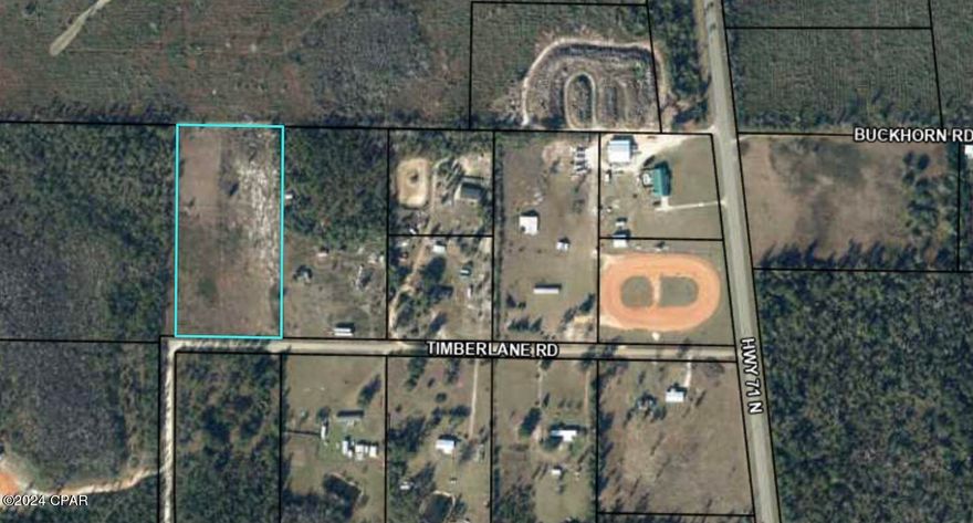 5 acres located in Wewahitchka and just a short drive to the Gulf of Mexico. Amazing fishing near by. If you are looking to build and live in a natural Florida setting with room to grow, heres the land for you.  Cleared land - power pole and well on the property.  ROPING PEN DOES NOT CONVEY.