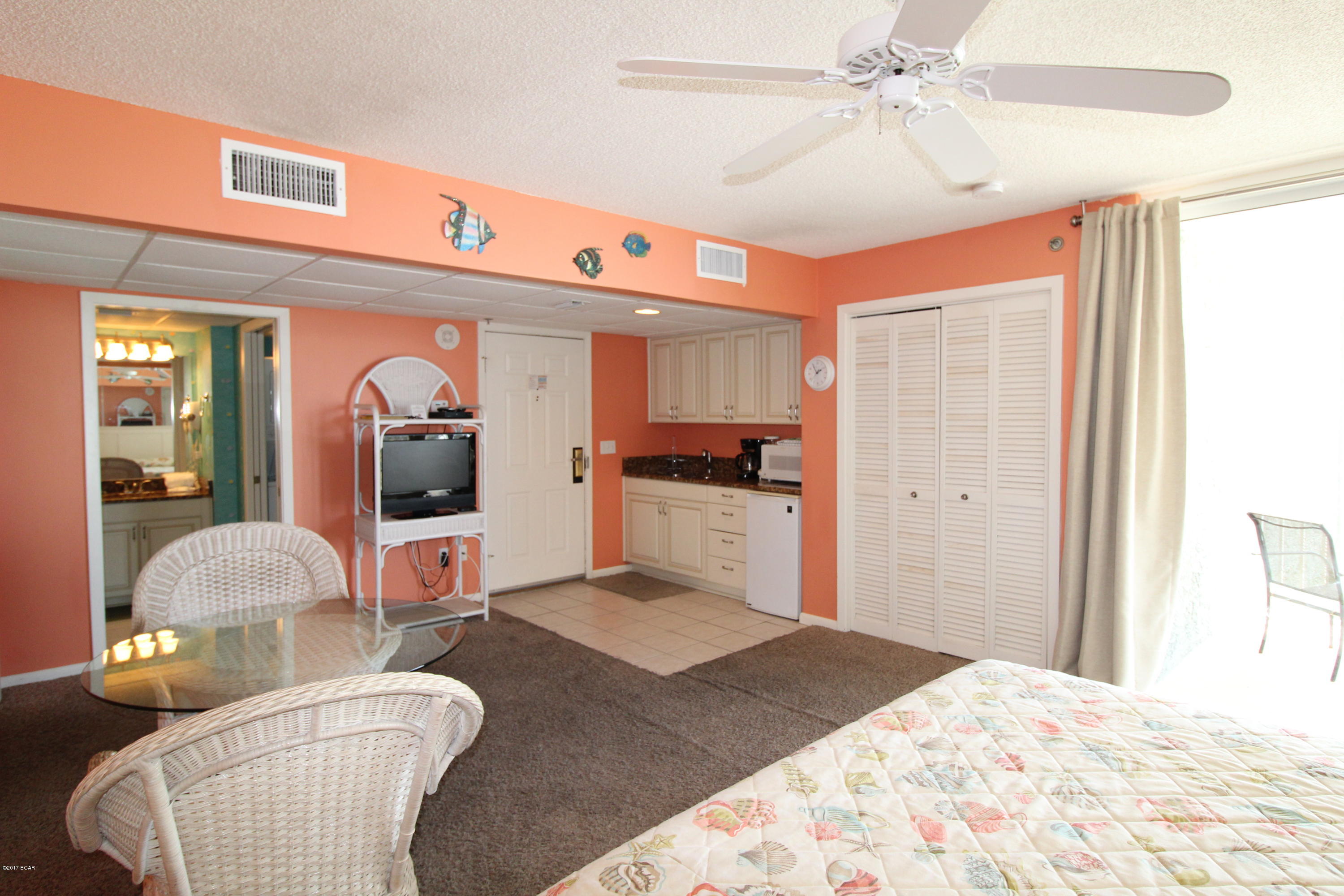 Long Beach Towers IV - Residential