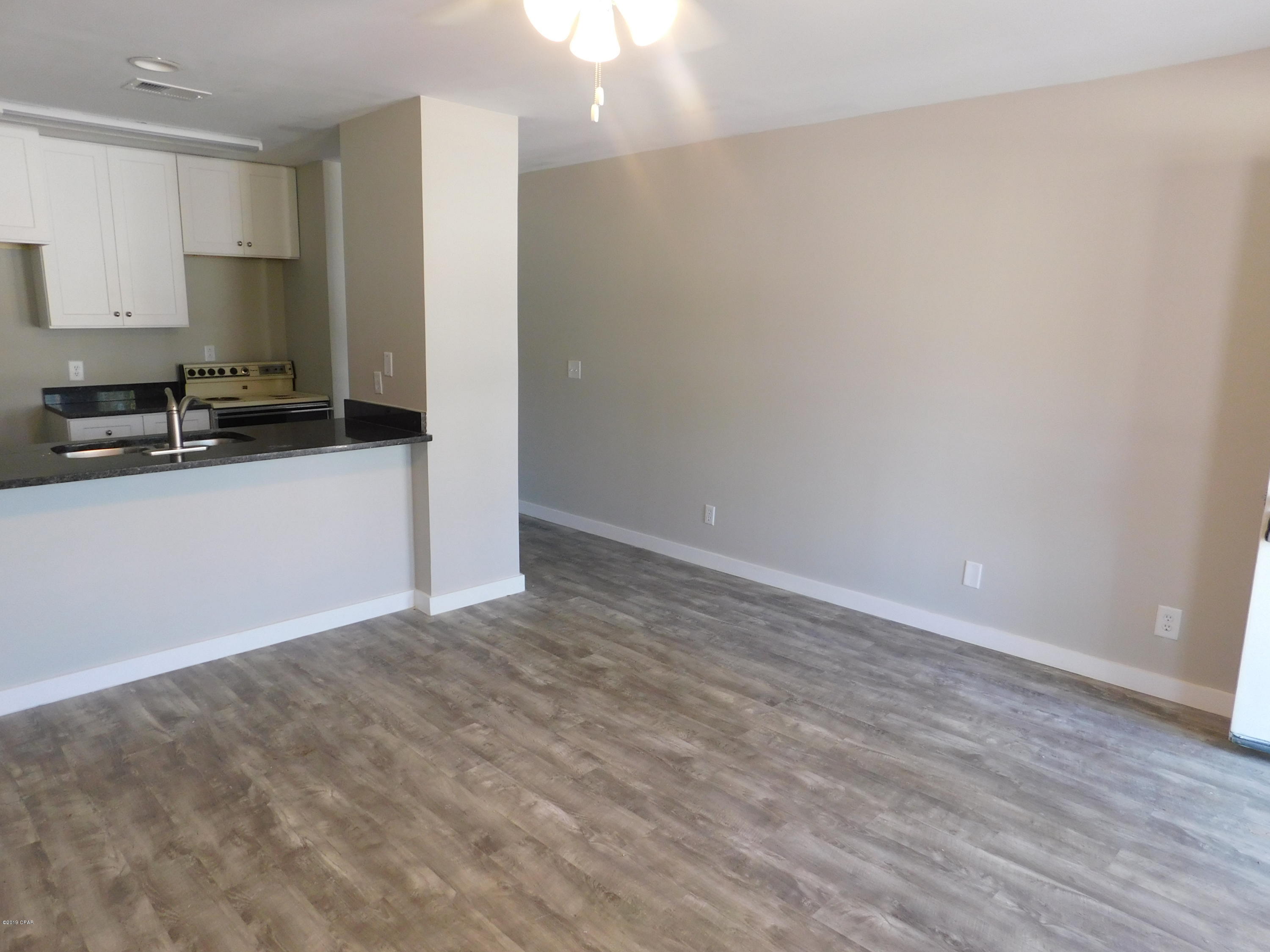 Grand Lagoon Cove Condominium - Residential