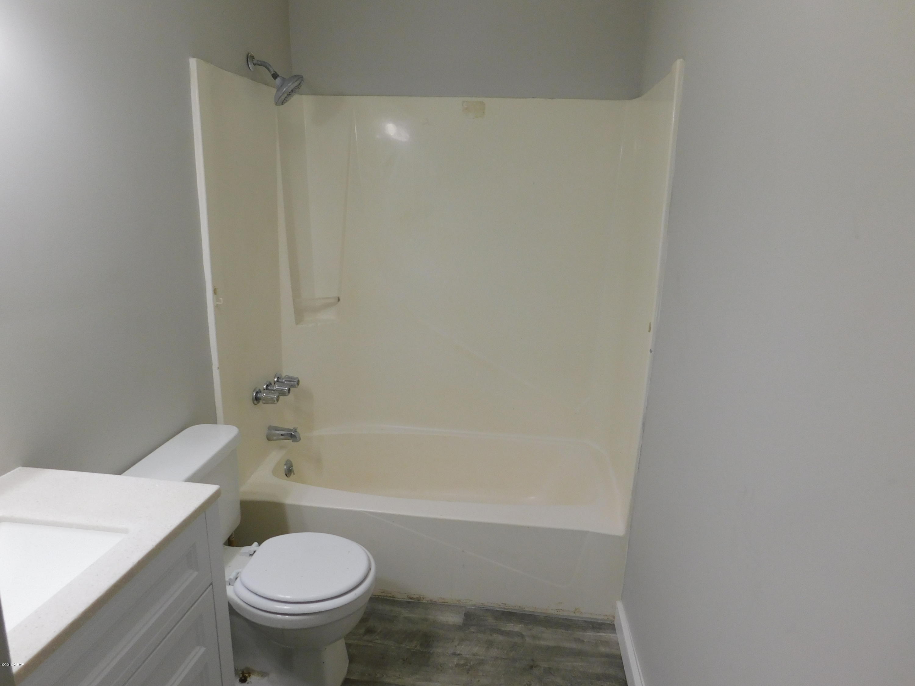 Grand Lagoon Cove Condominium - Residential