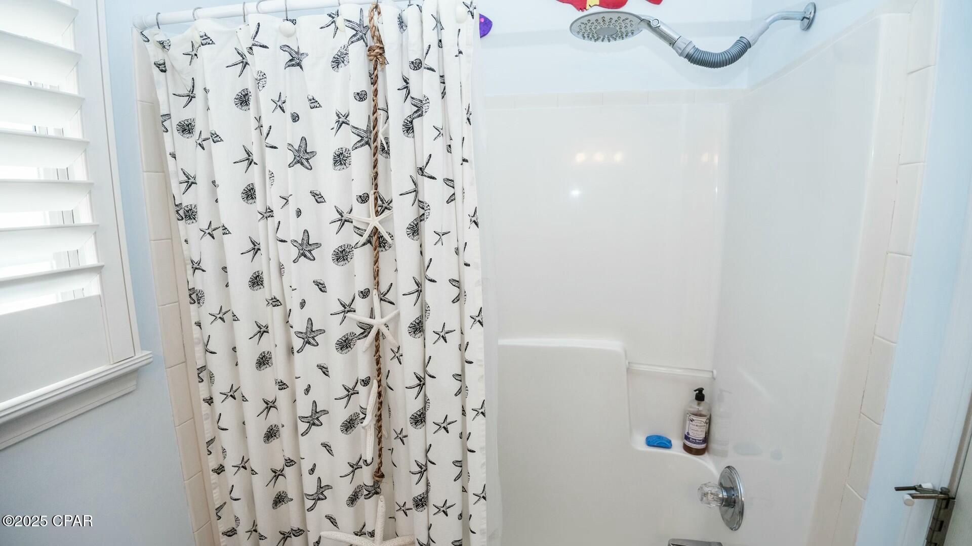 Panama City Beach, Florida 32413, United States, 3 Bedrooms Bedrooms, ,2 BathroomsBathrooms,Residential,Active,114386