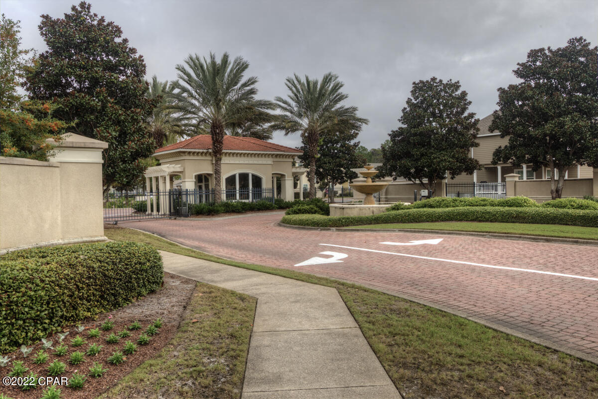 Magnolia Bay Club - Residential