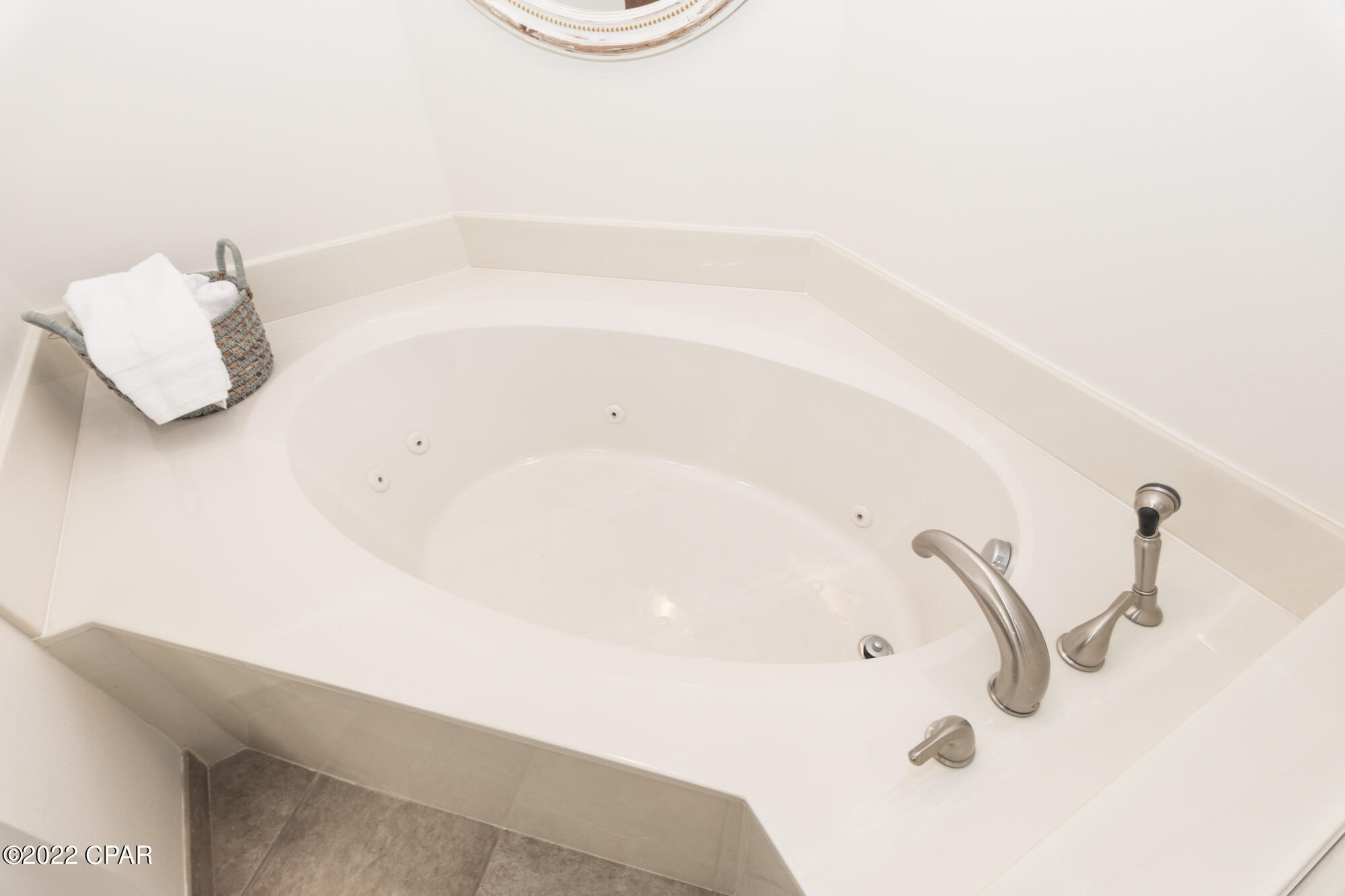 Magnolia Bay Club - Residential