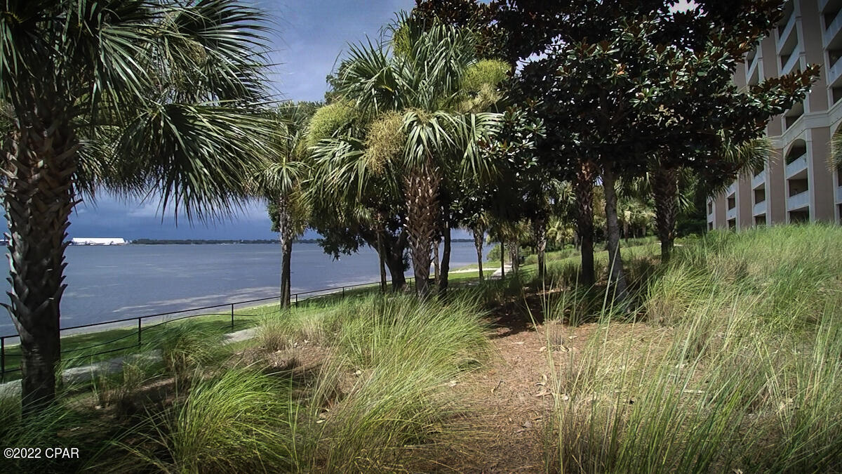 Magnolia Bay Club - Residential