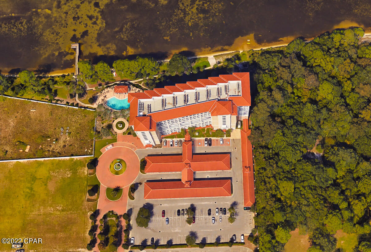Magnolia Bay Club - Residential