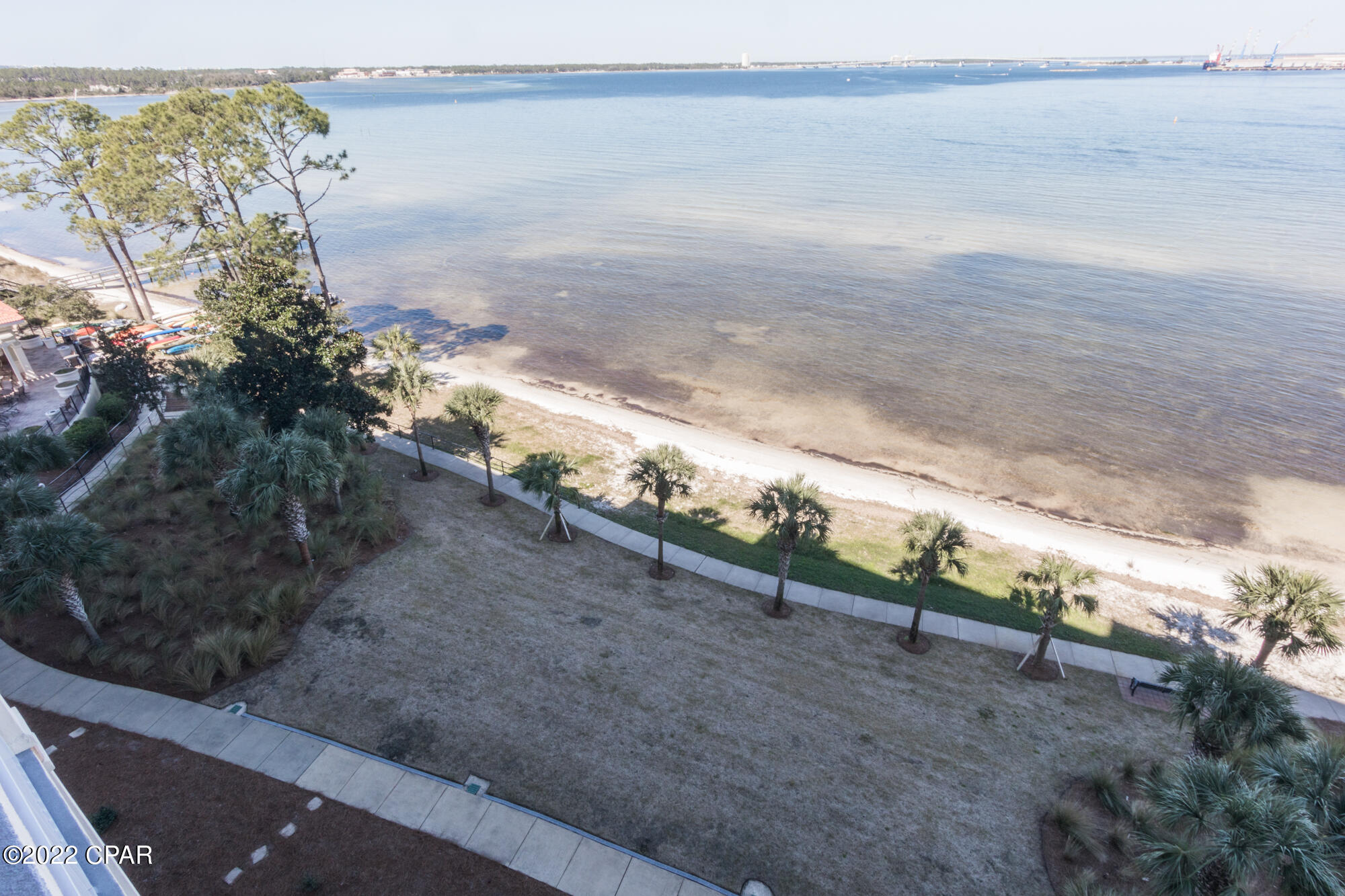 Magnolia Bay Club - Residential