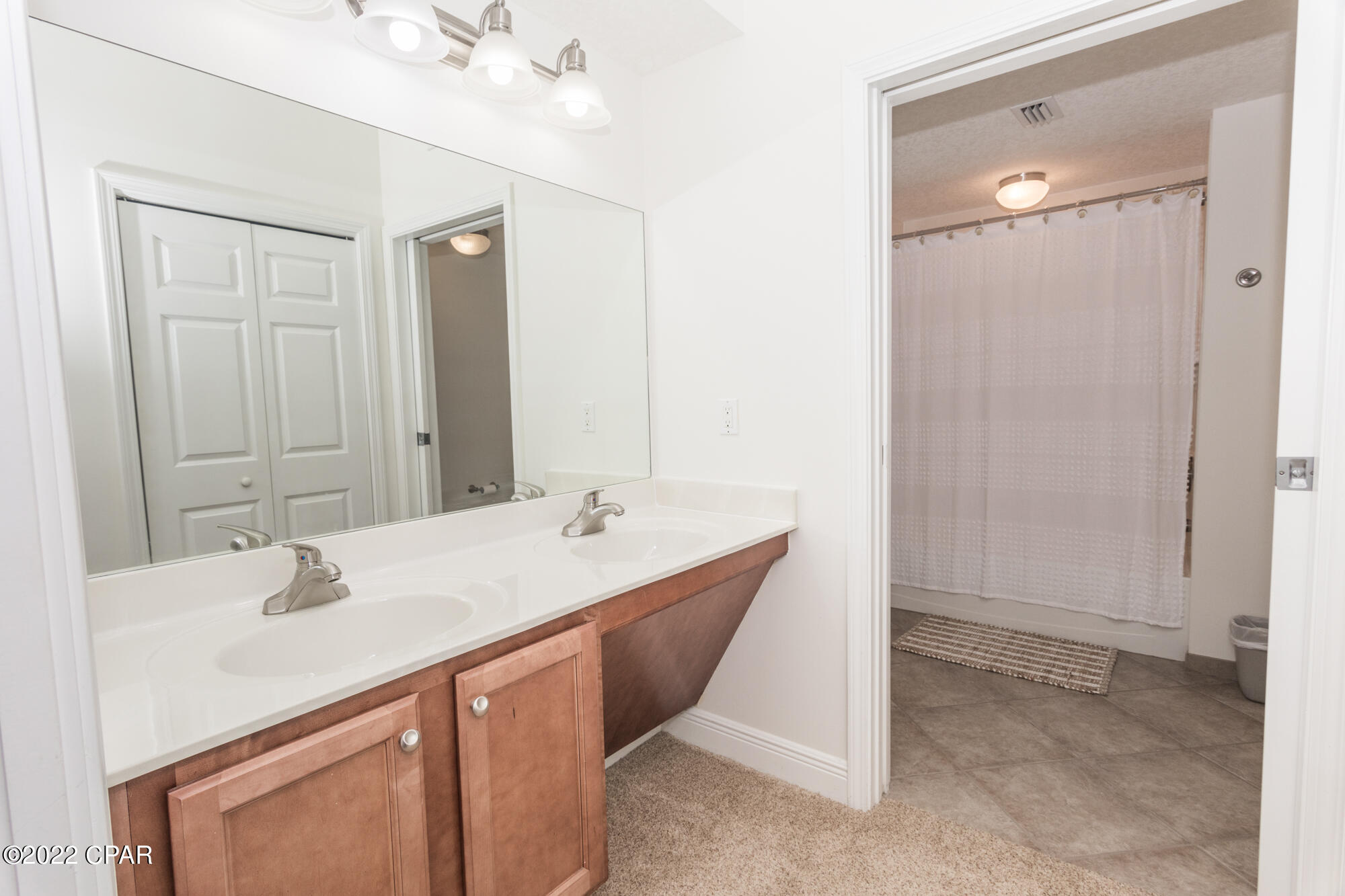 Magnolia Bay Club - Residential