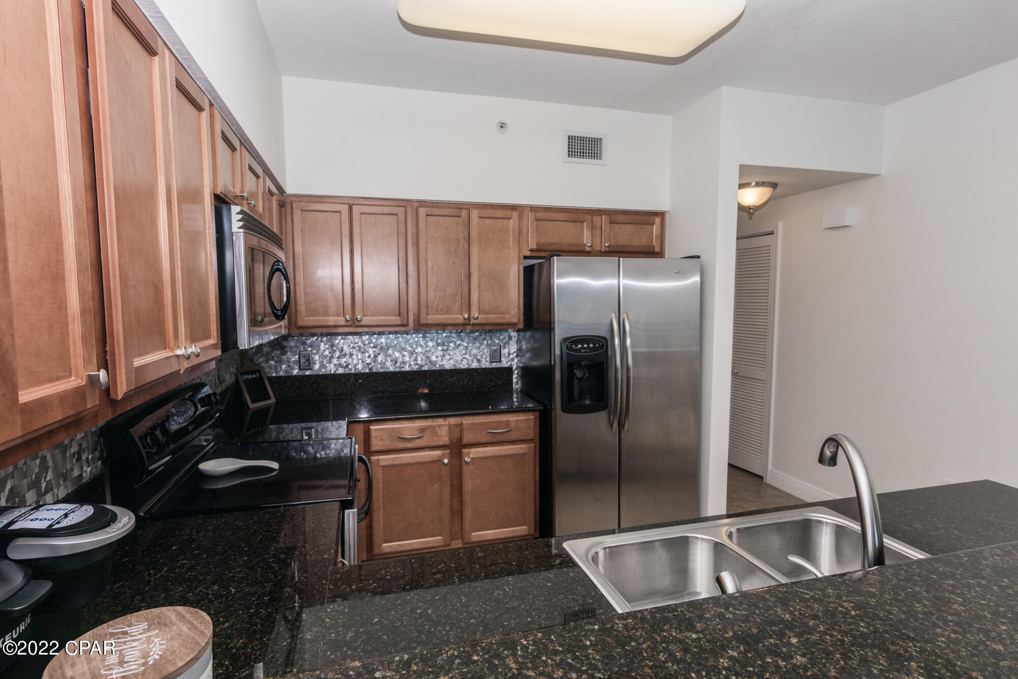 Magnolia Bay Club - Residential