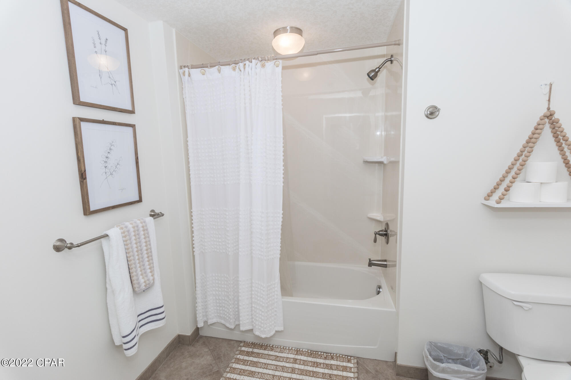 Magnolia Bay Club - Residential