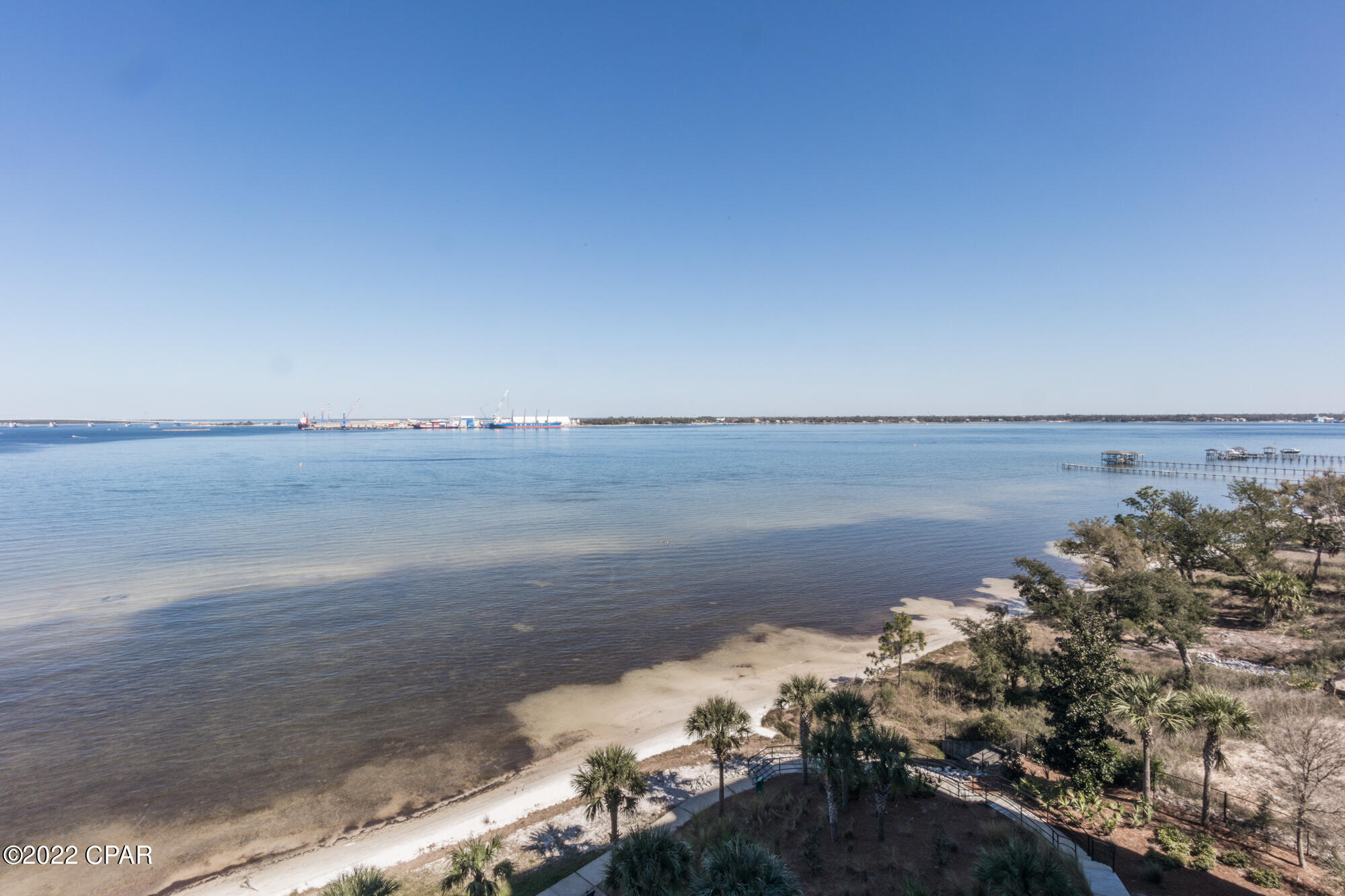 Magnolia Bay Club - Residential