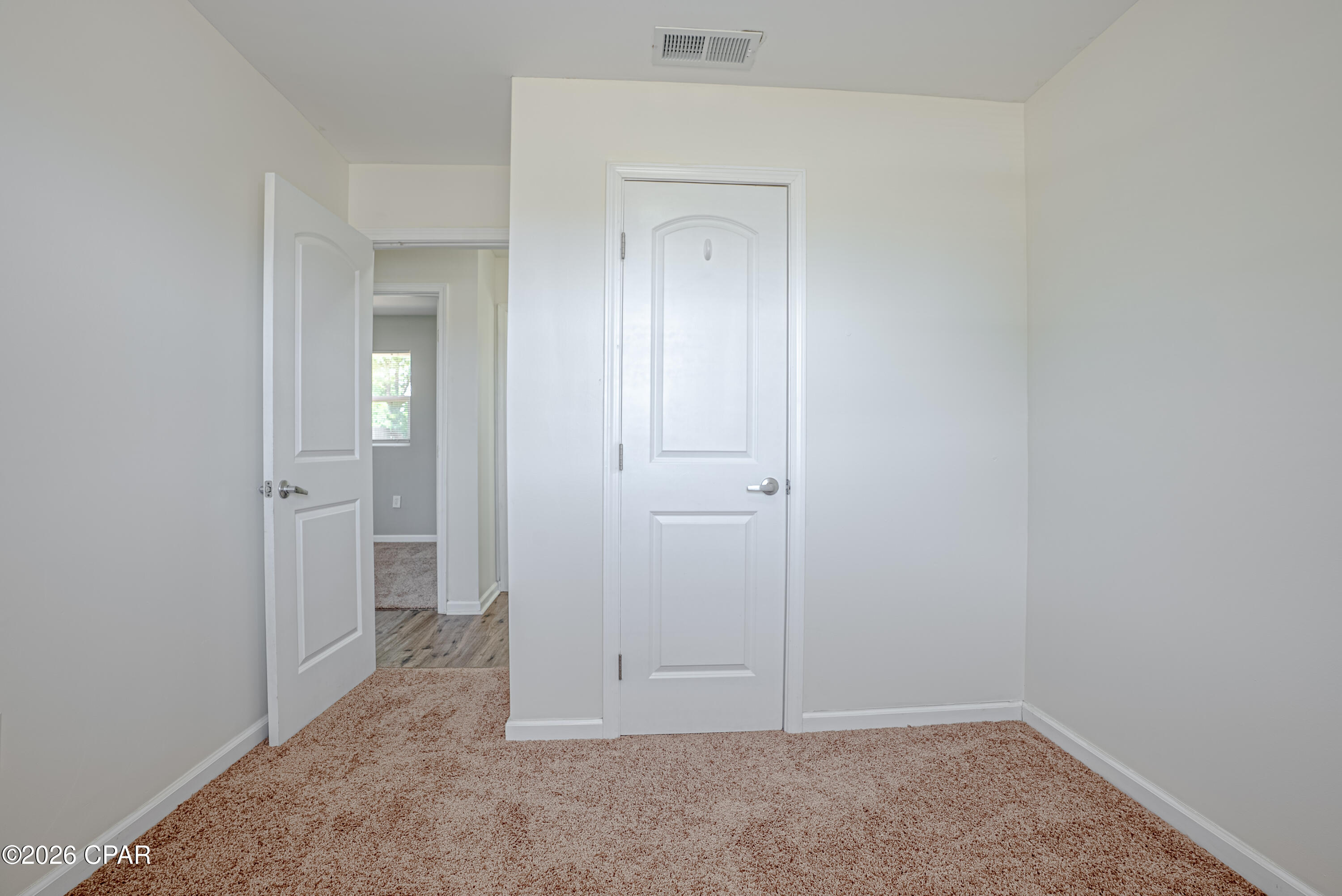 Hentz 1st Add Unit B - Residential