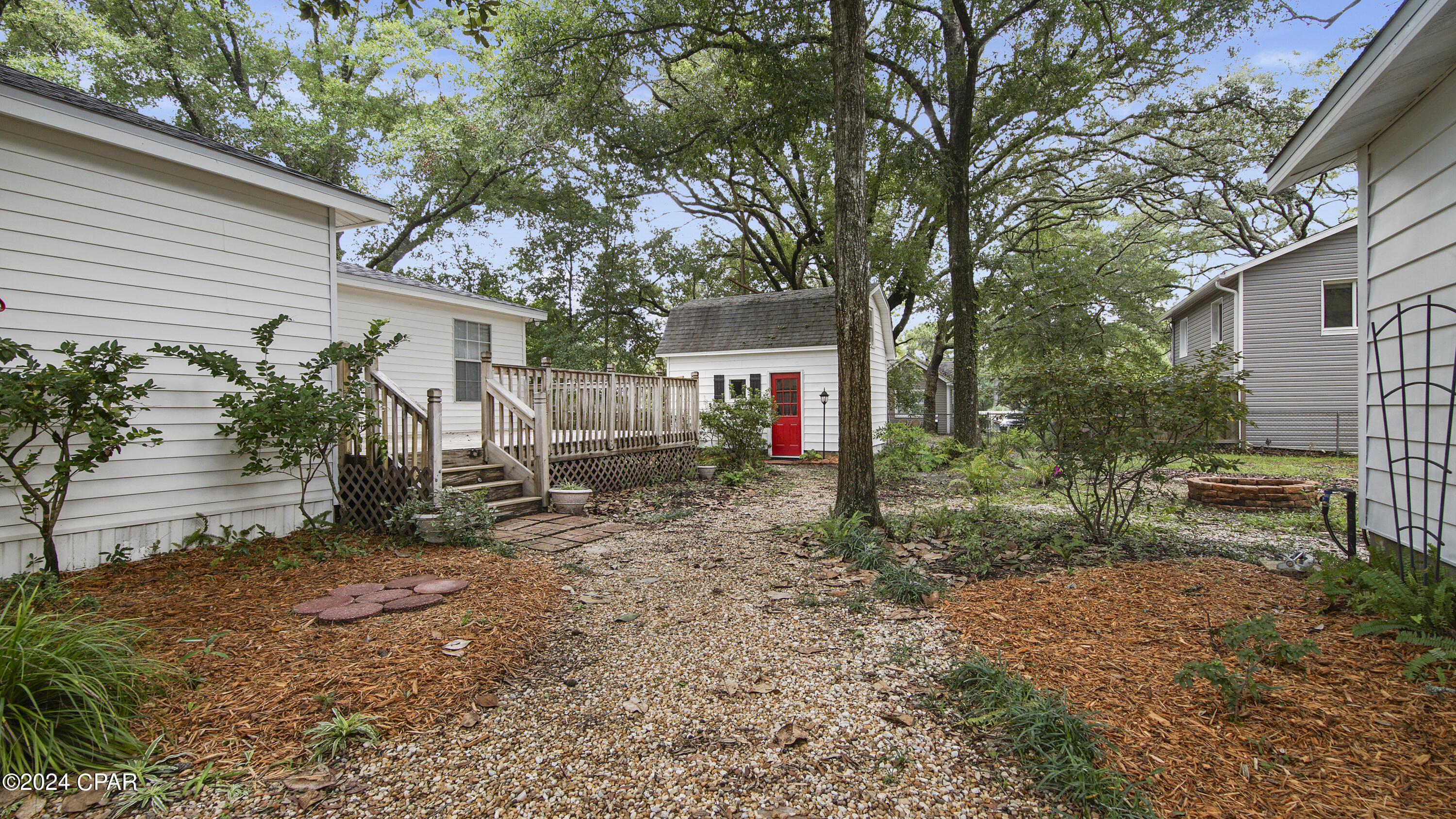 [No Recorded Subdiv] - Residential