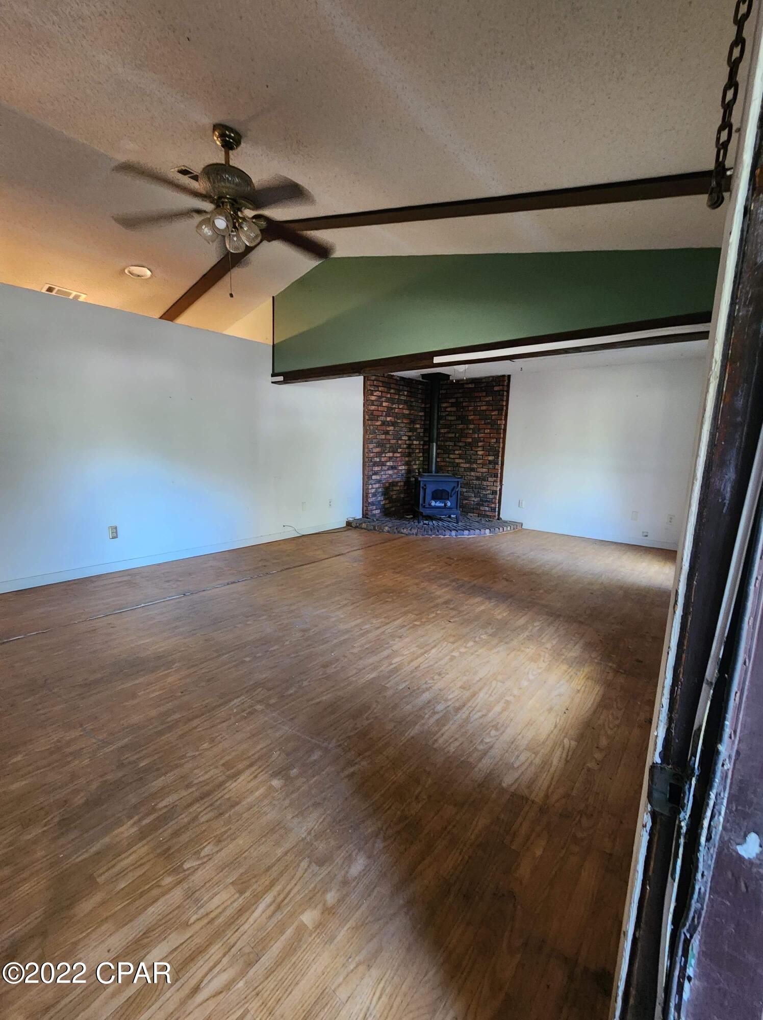 Santa Villa - Residential