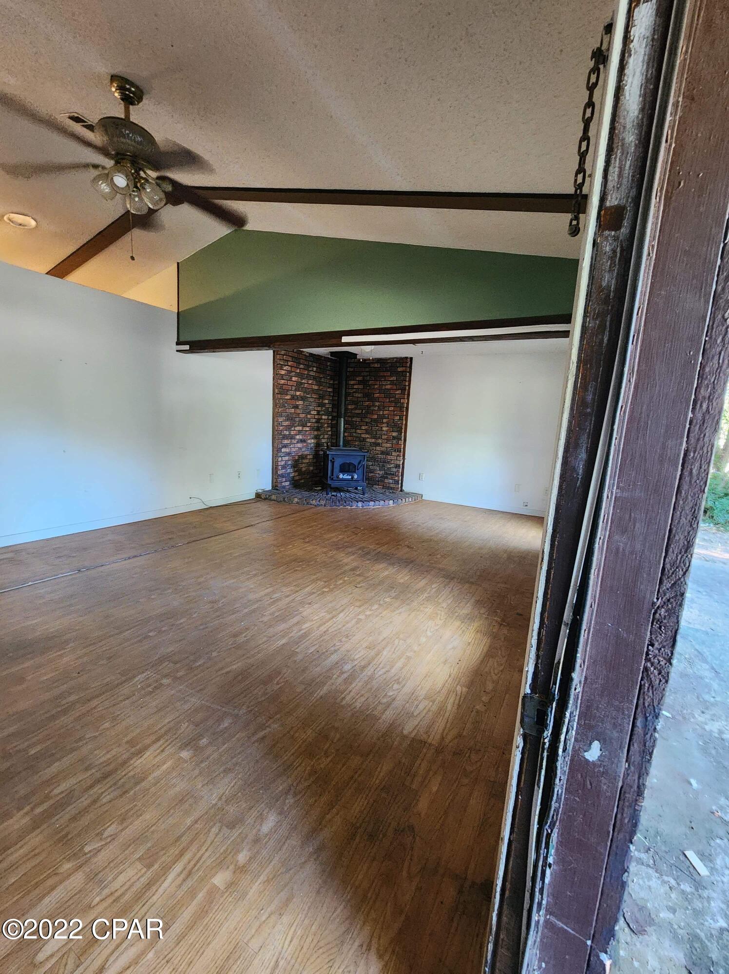 Santa Villa - Residential