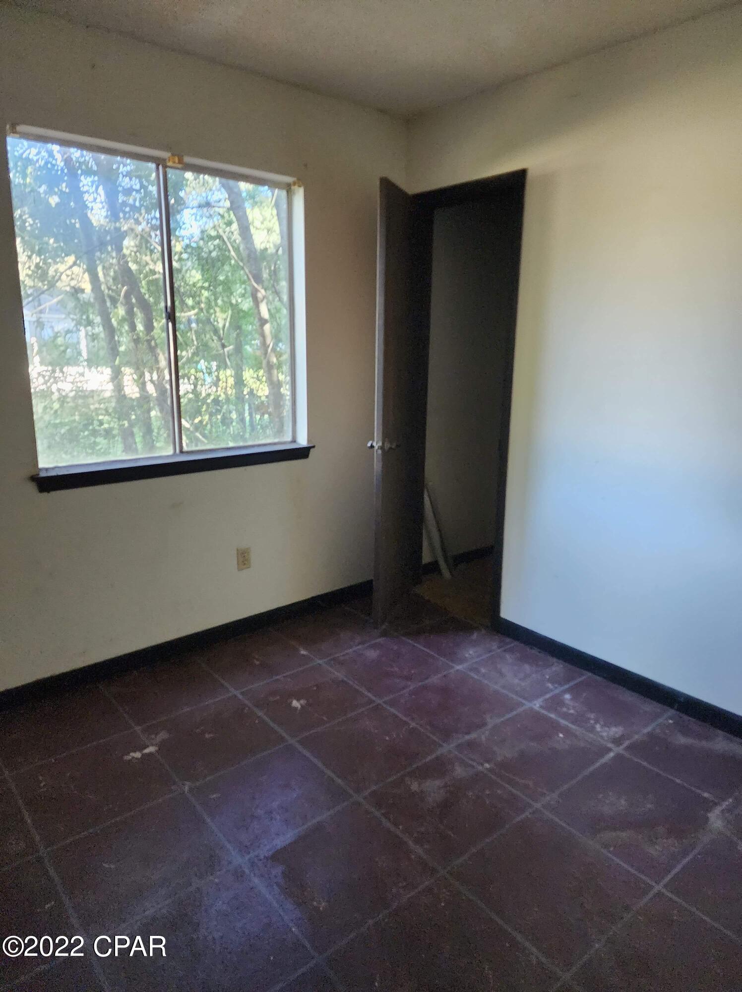 Santa Villa - Residential