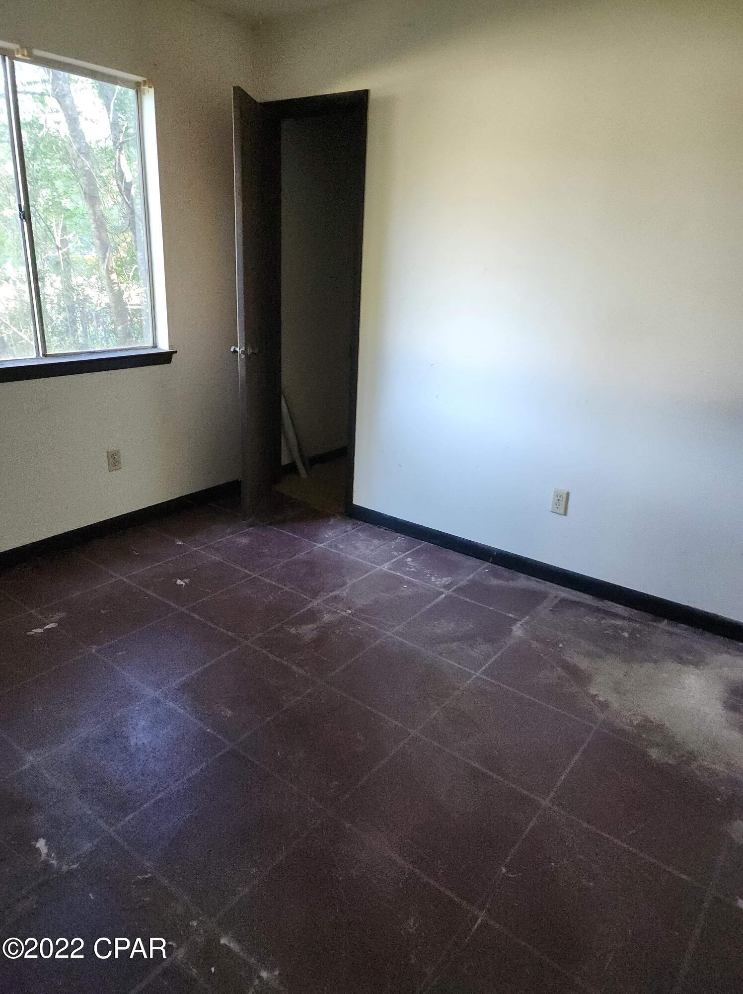 Santa Villa - Residential