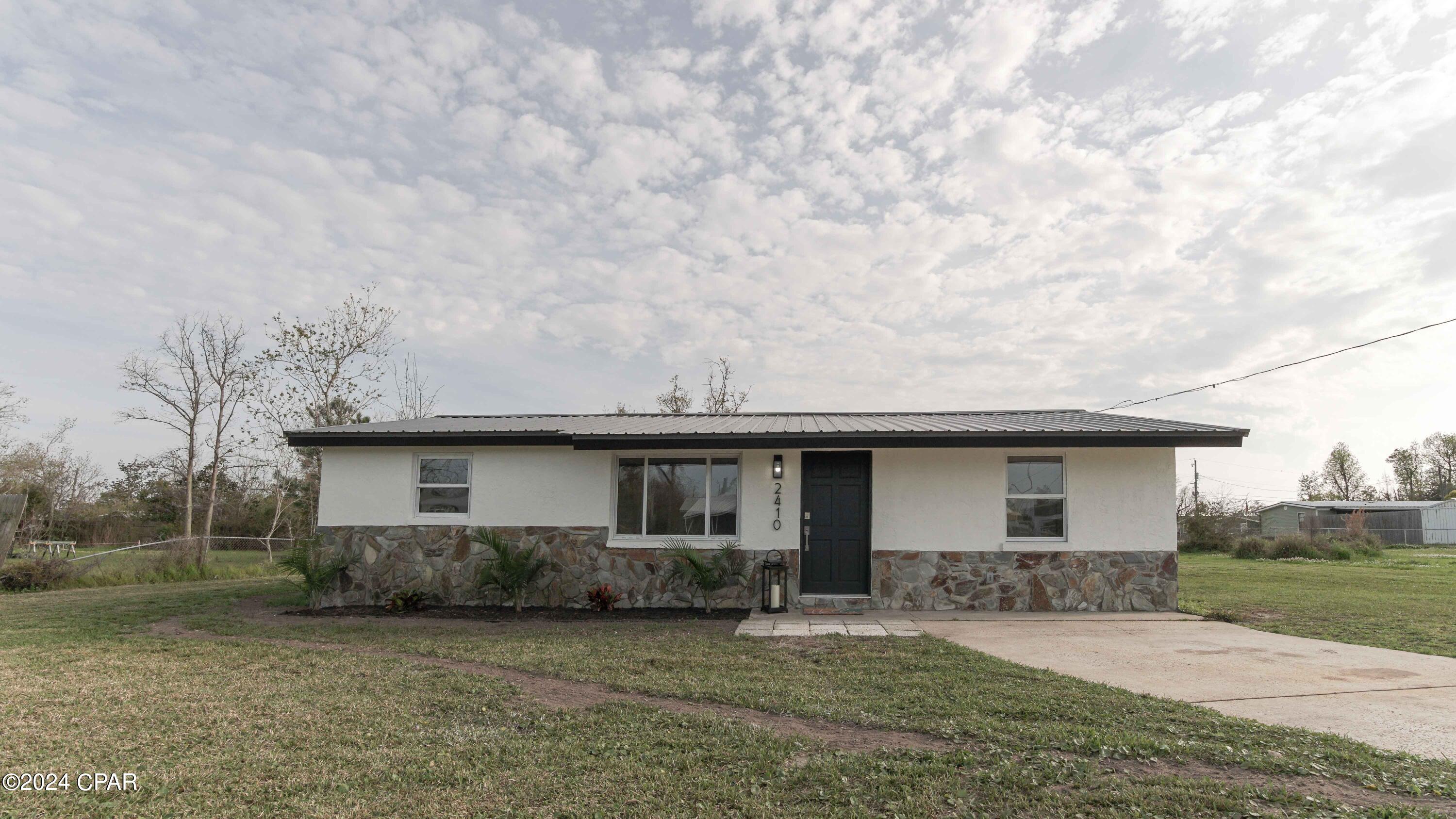 Morris Heights - Residential