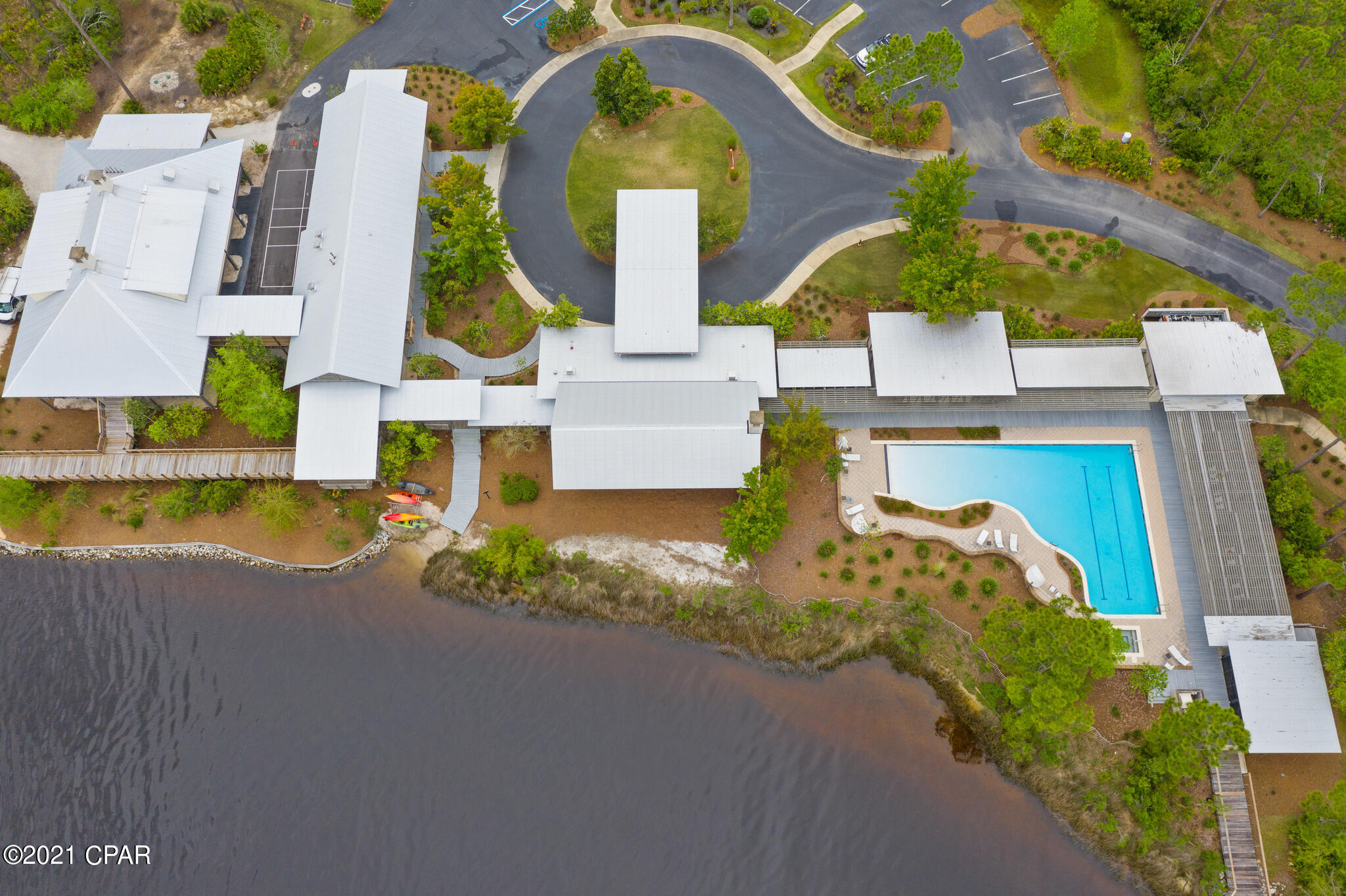 Rivercamps On Crooked Creek - Residential