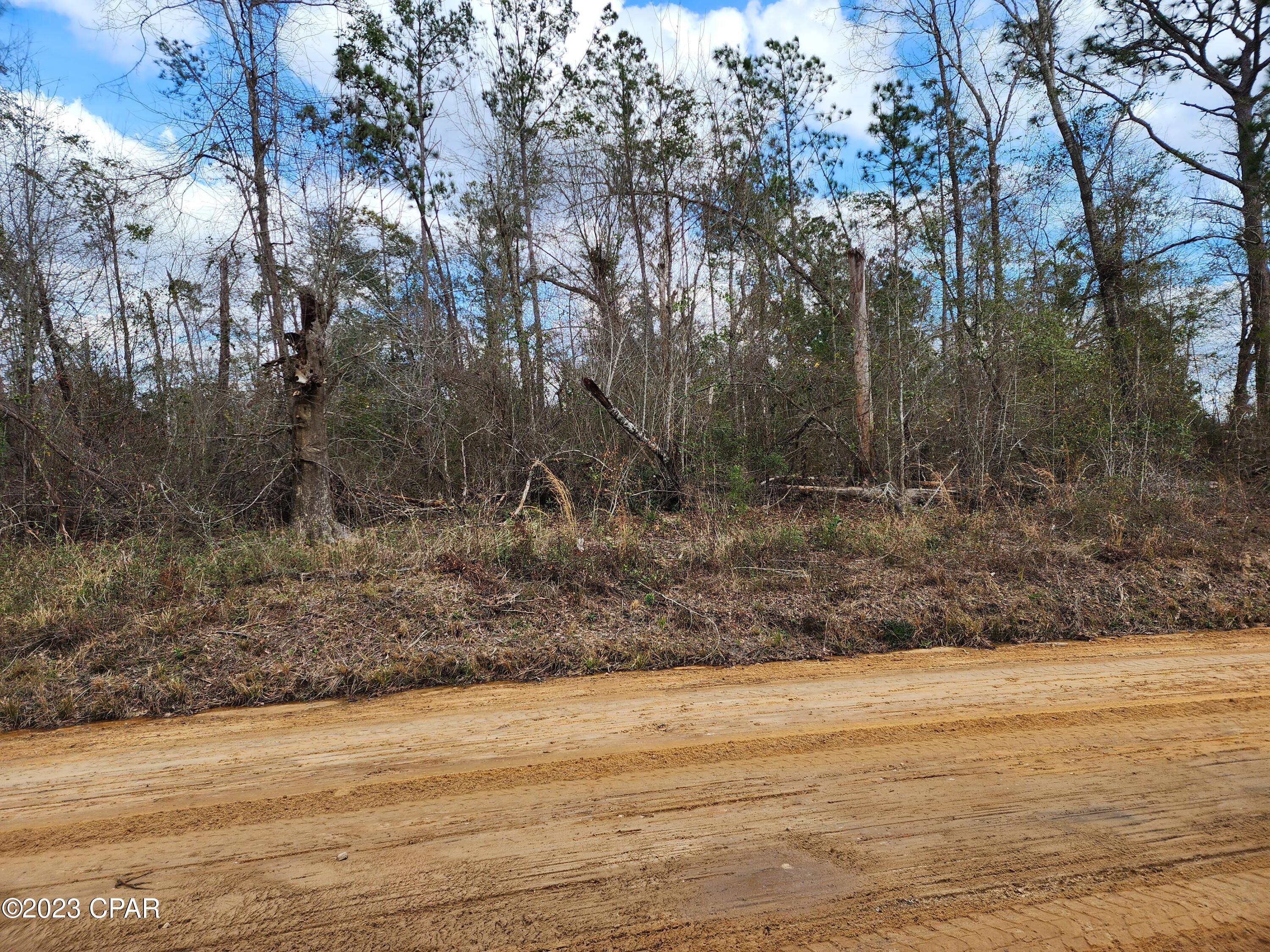 [No Recorded Subdiv] - Land