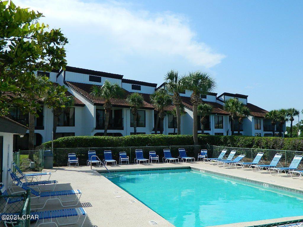 Edgewater Golf Villas 3A - Residential