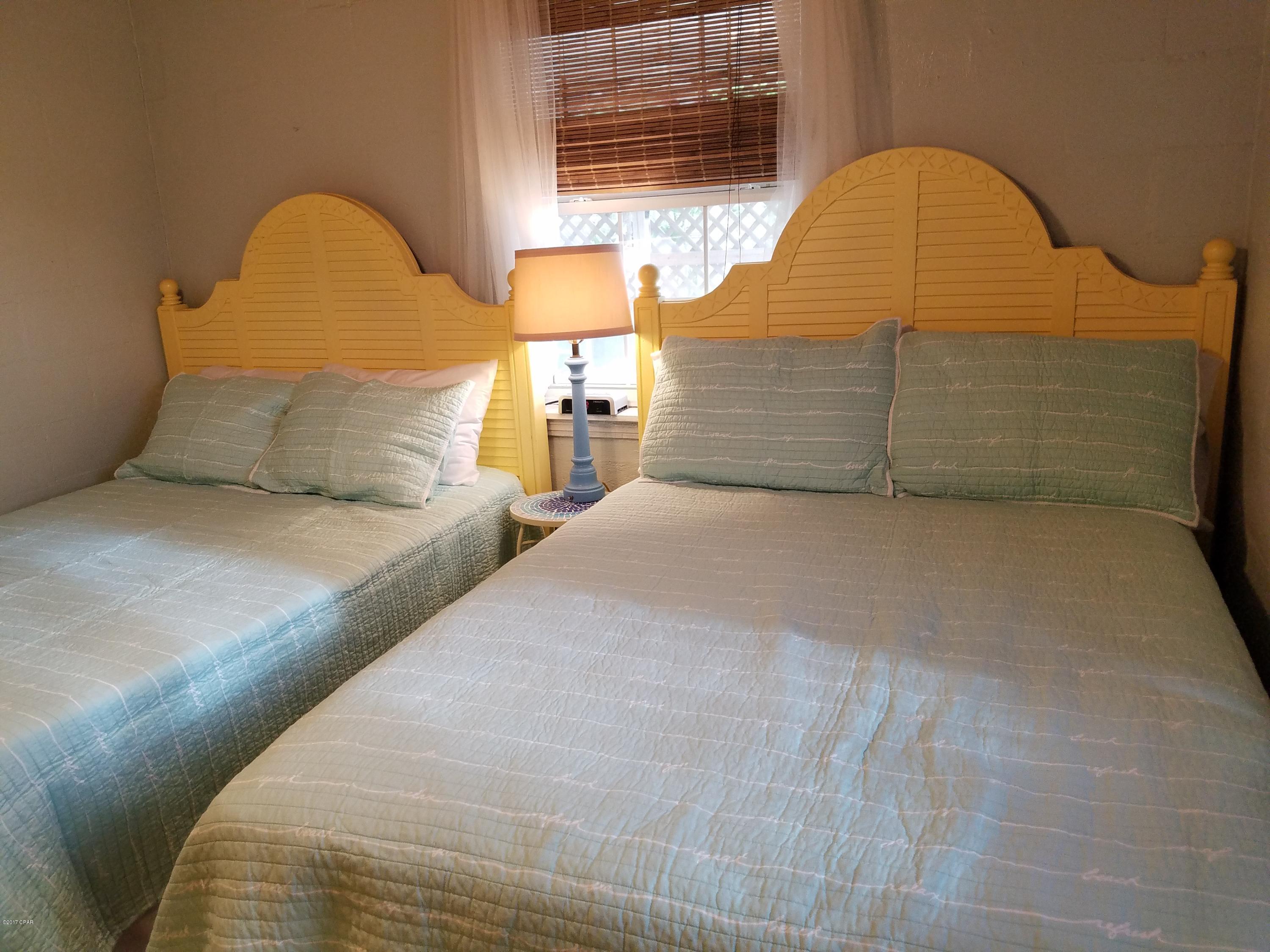 El Centro Villas Ph 1 - Residential Lease