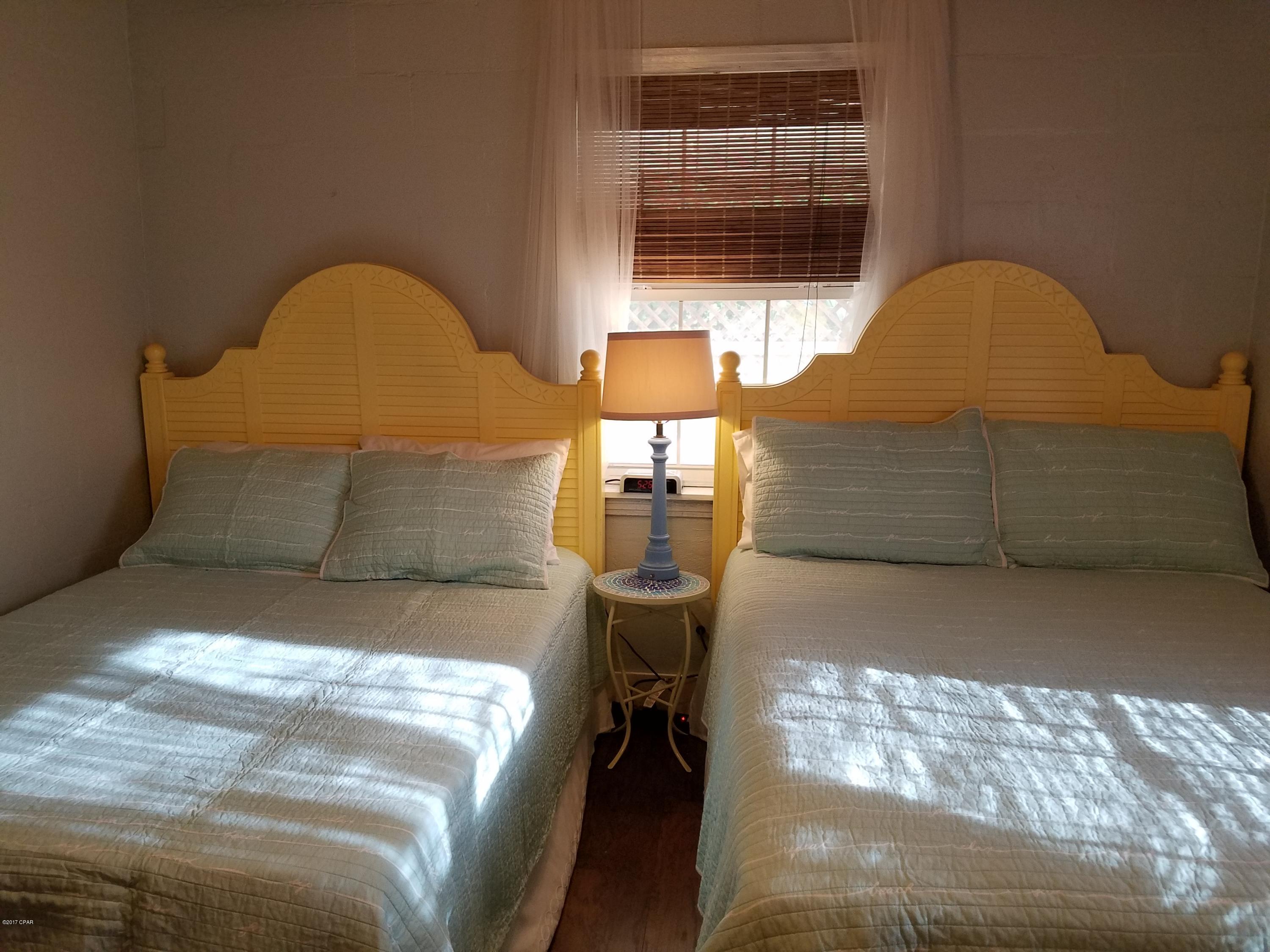 El Centro Villas Ph 1 - Residential Lease