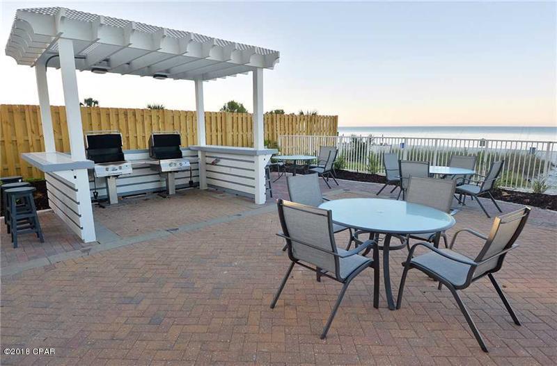 Twin Palms Resort - Residential