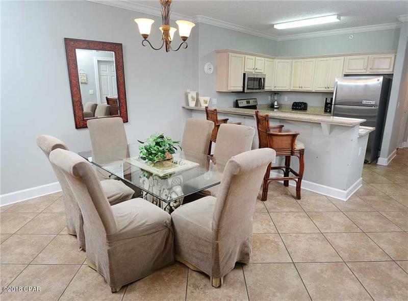 Twin Palms Resort - Residential