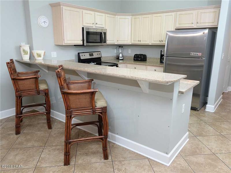 Twin Palms Resort - Residential