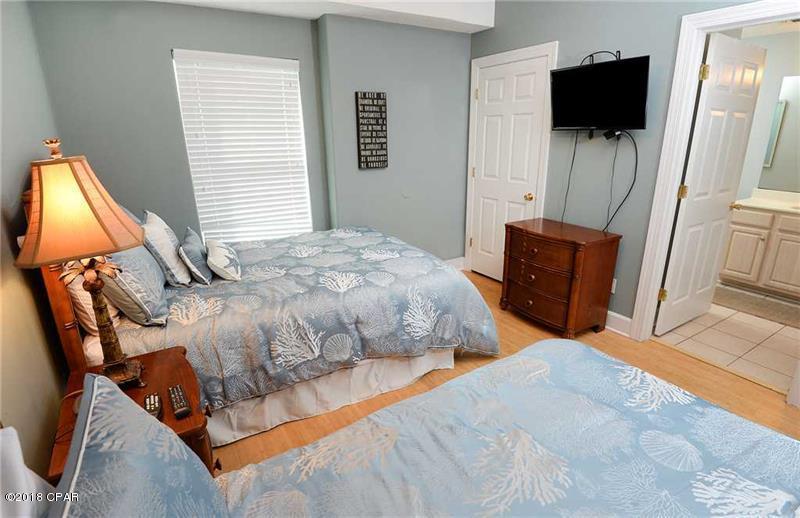 Twin Palms Resort - Residential