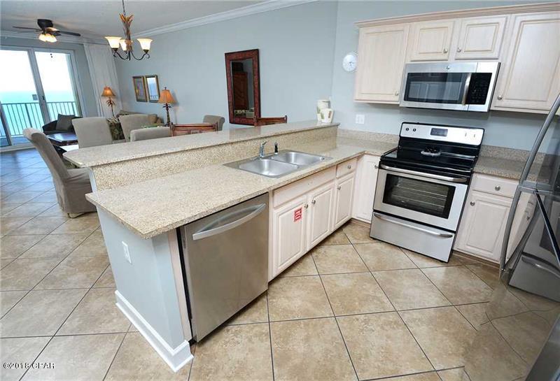 Twin Palms Resort - Residential