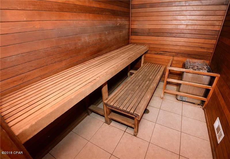 Twin Palms Resort - Residential