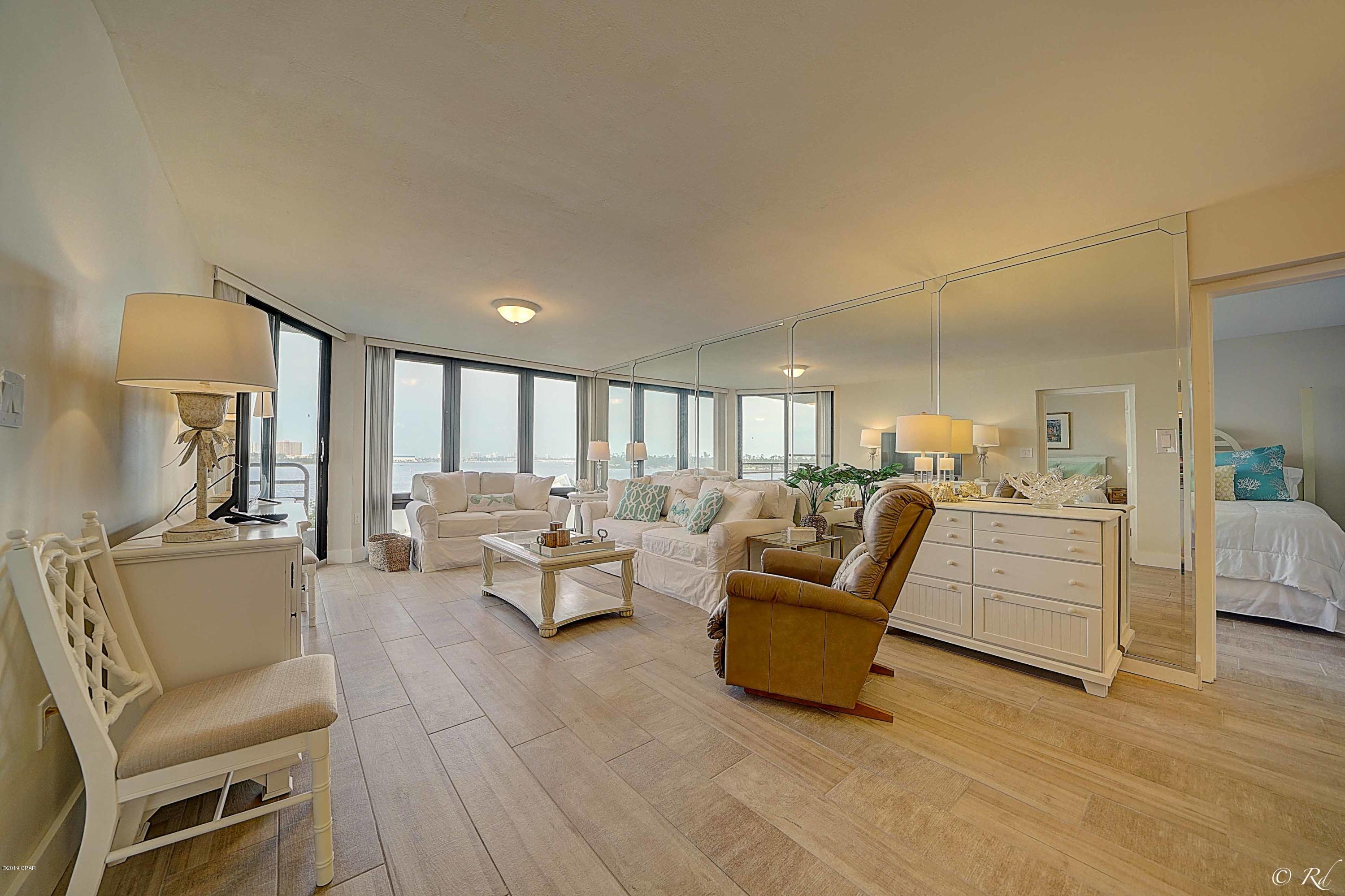 Lagoon Towers Phase I - Residential