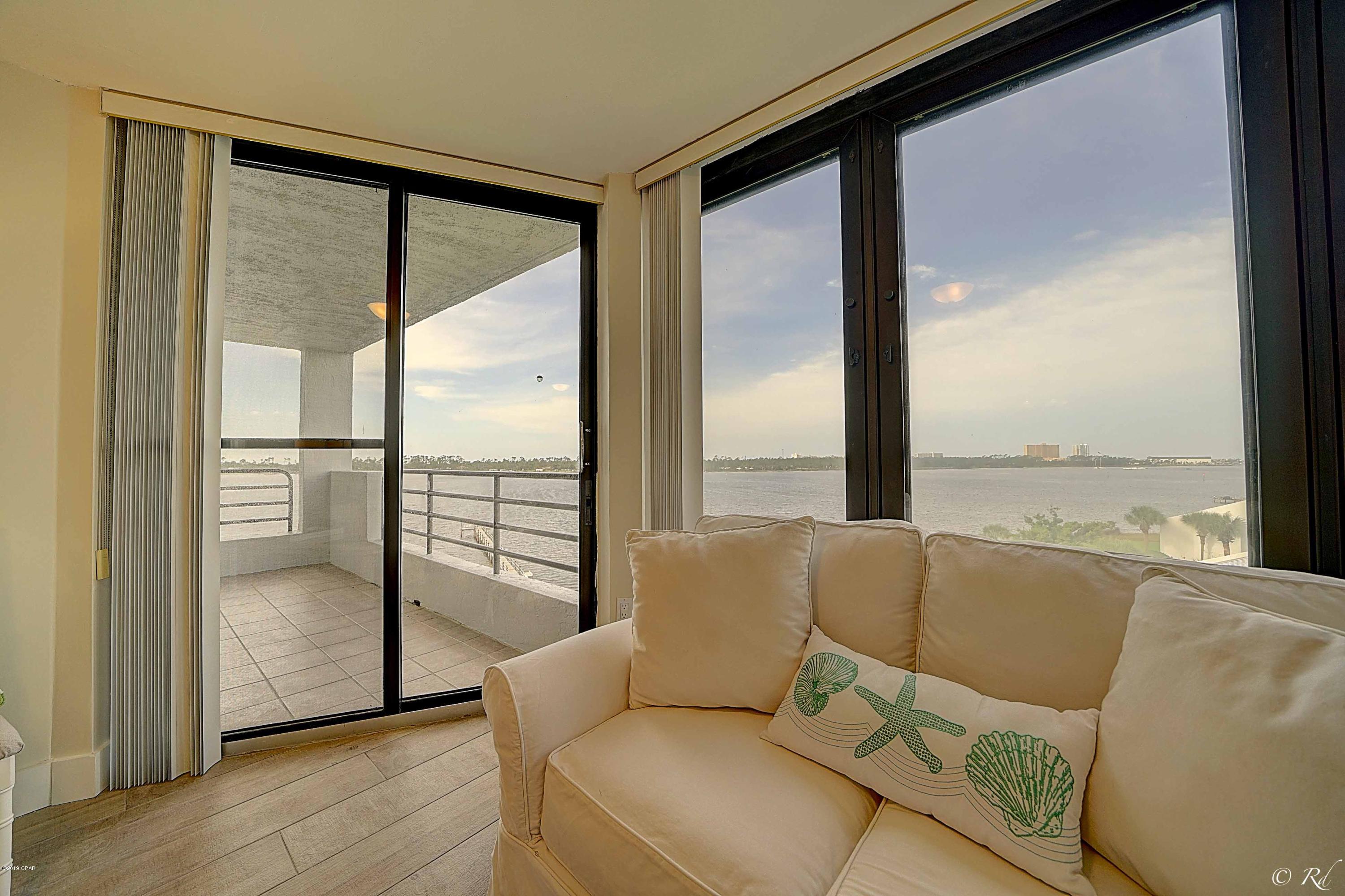 Lagoon Towers Phase I - Residential