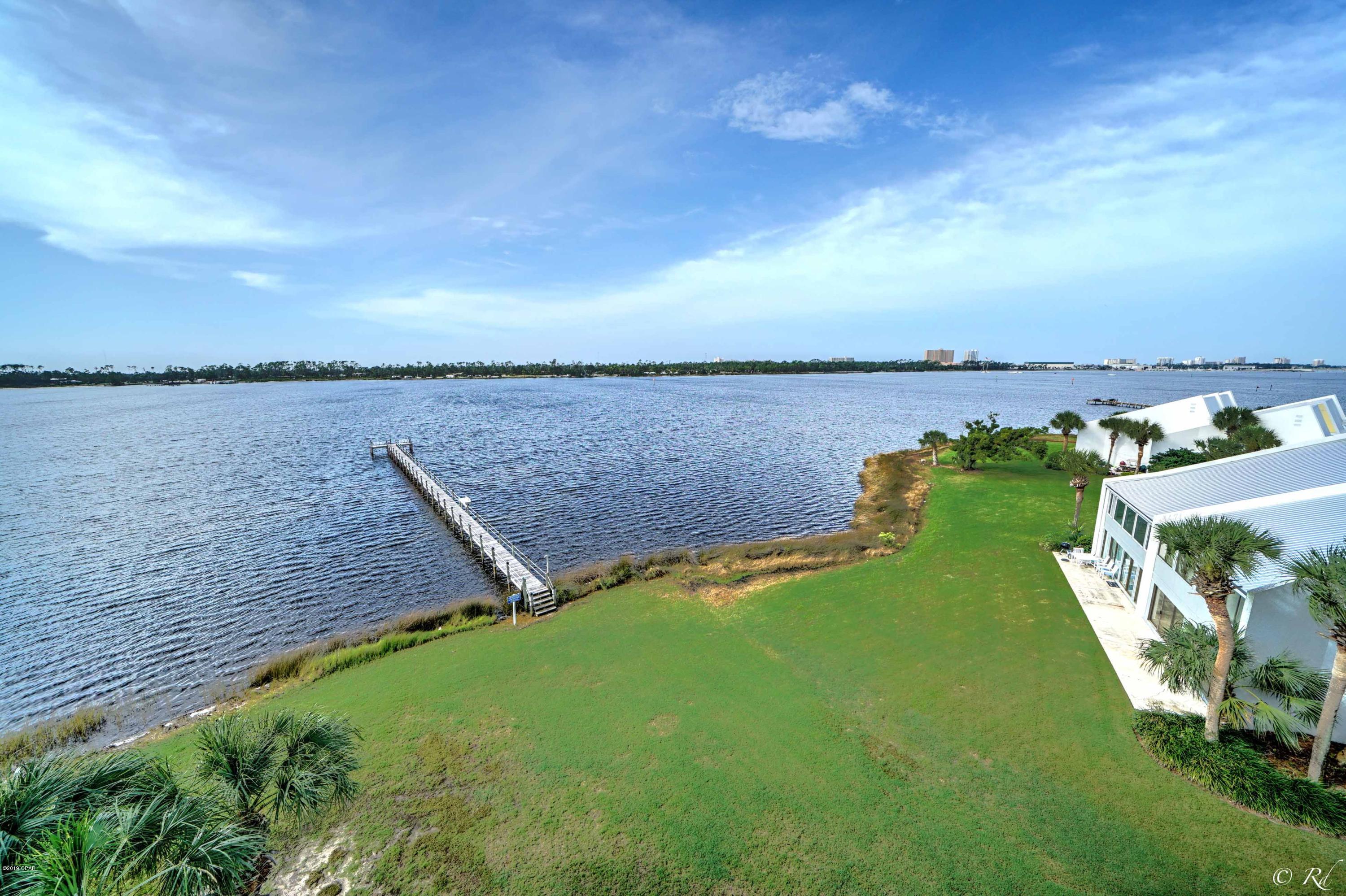 Lagoon Towers Phase I - Residential
