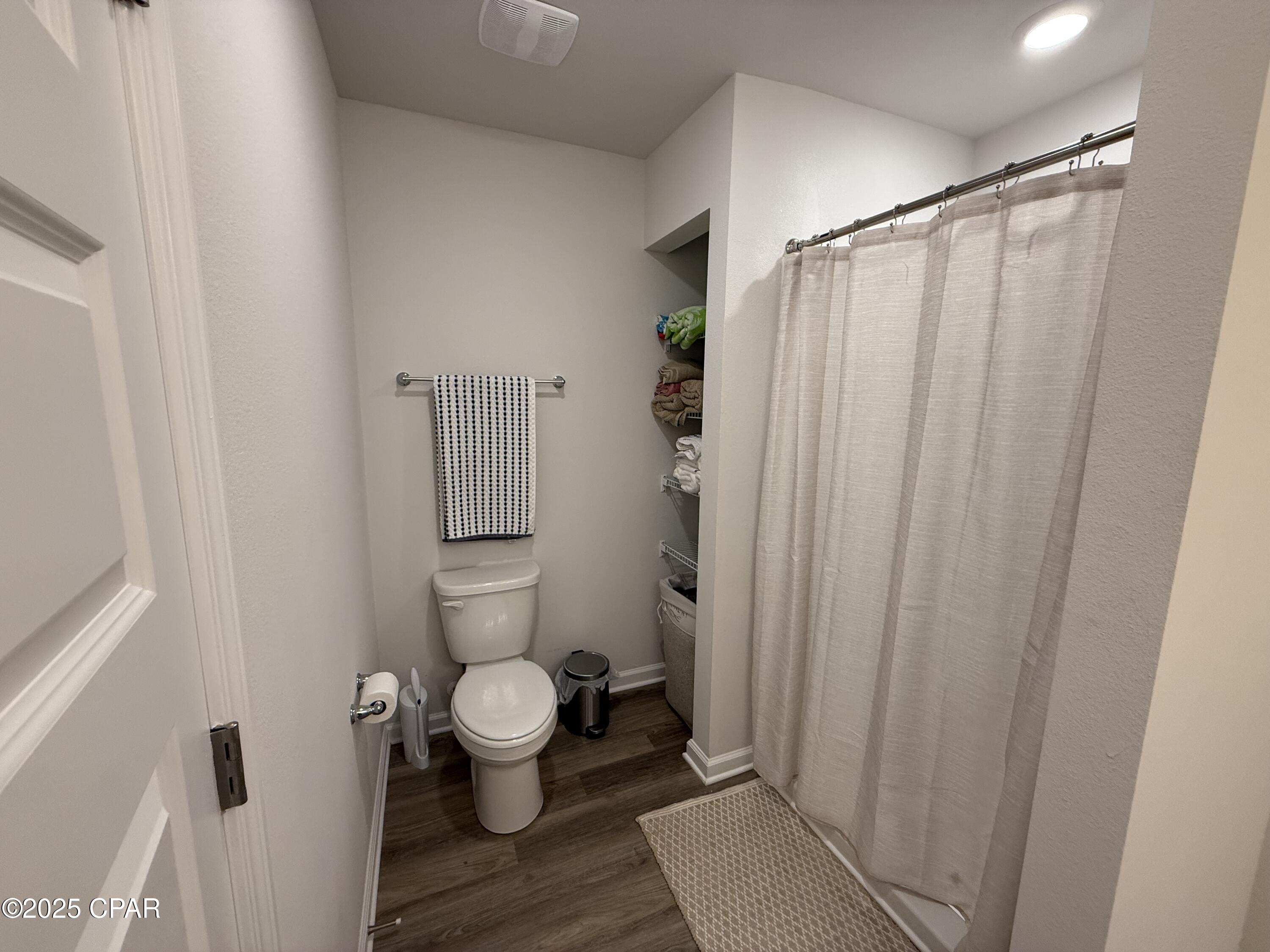 Jakes Landing - Residential Lease