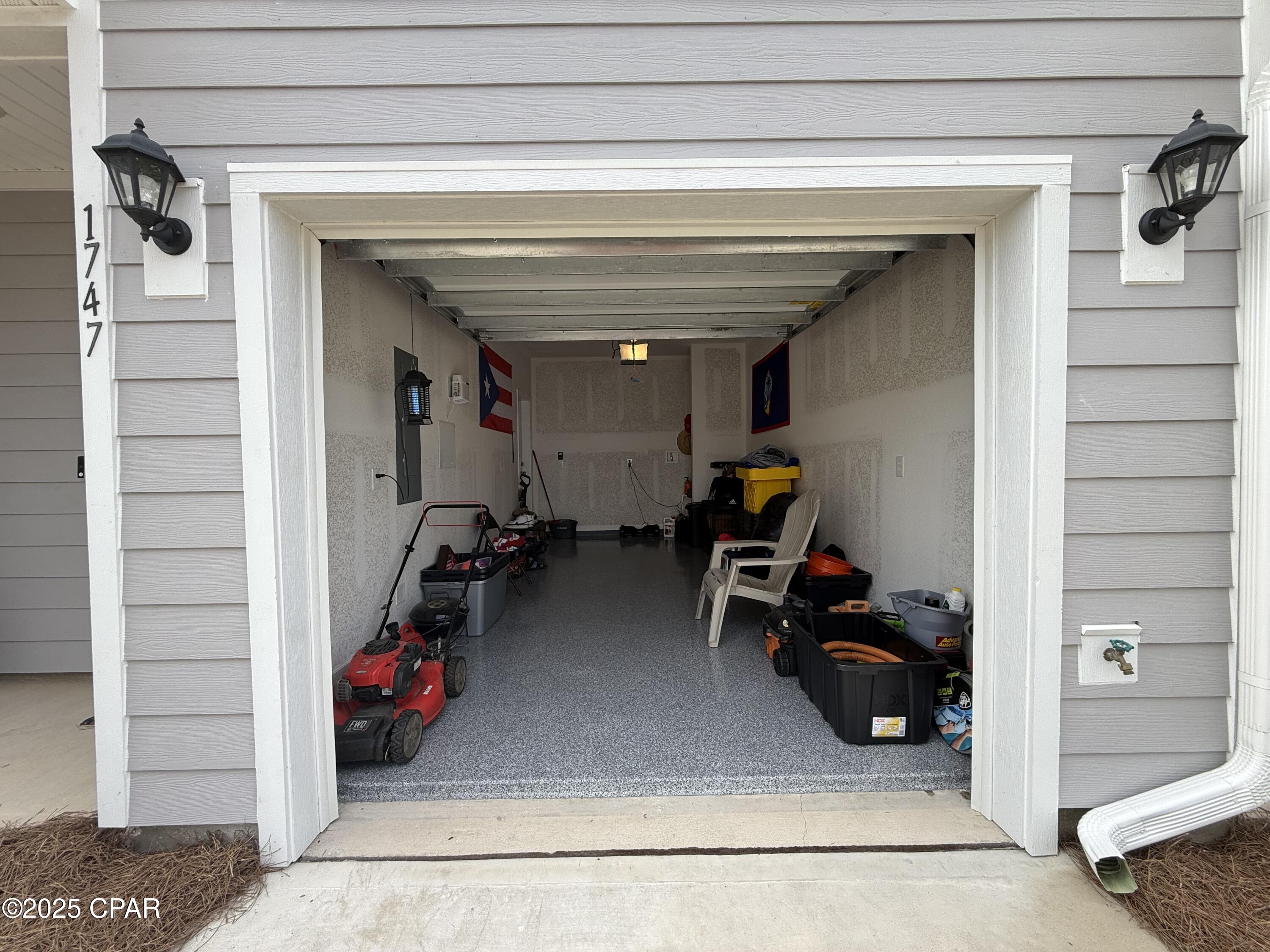 Jakes Landing - Residential Lease