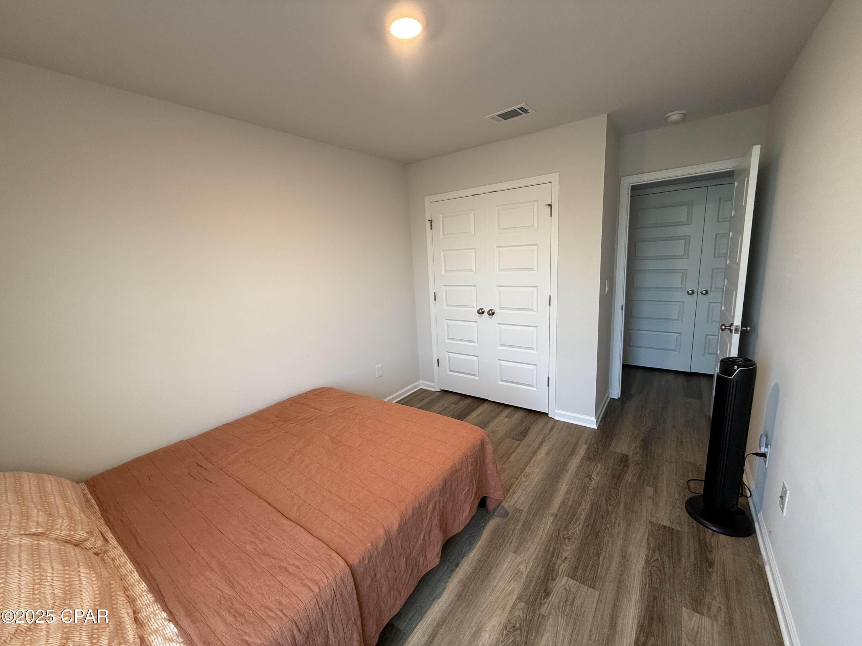 Jakes Landing - Residential Lease