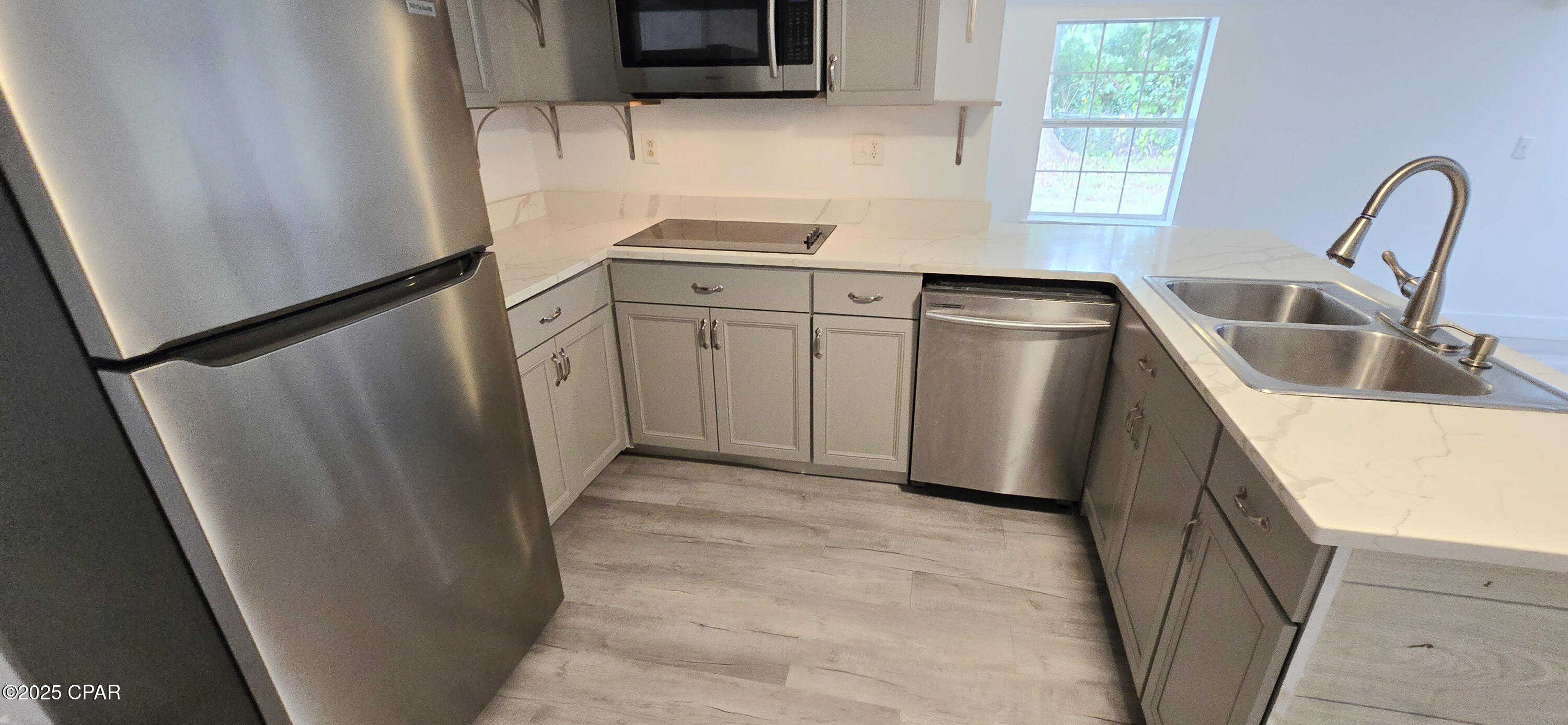 E Springfield - Residential