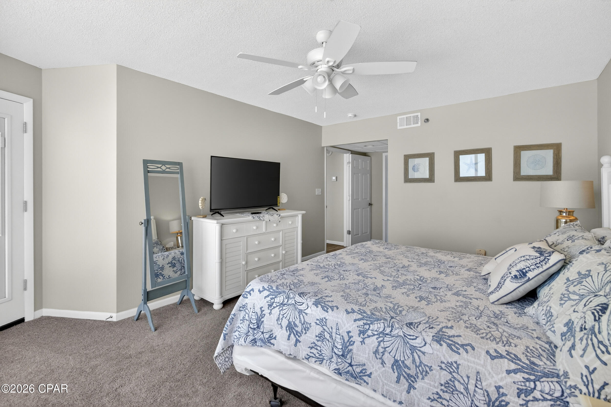 Long Beach Towers III - Residential