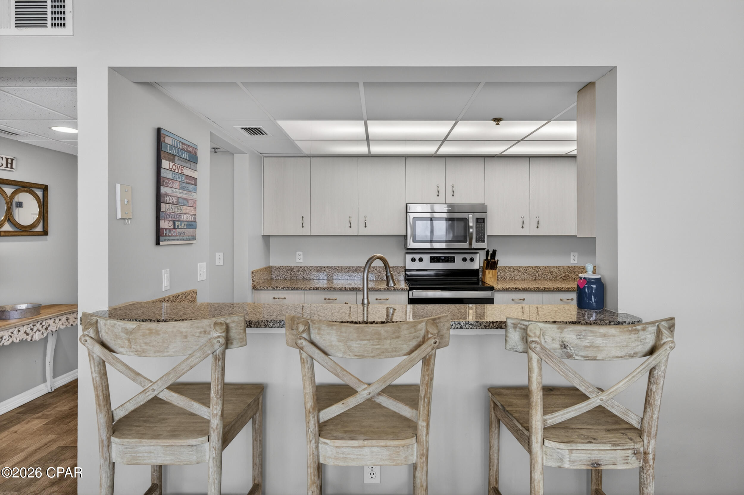 Long Beach Towers III - Residential