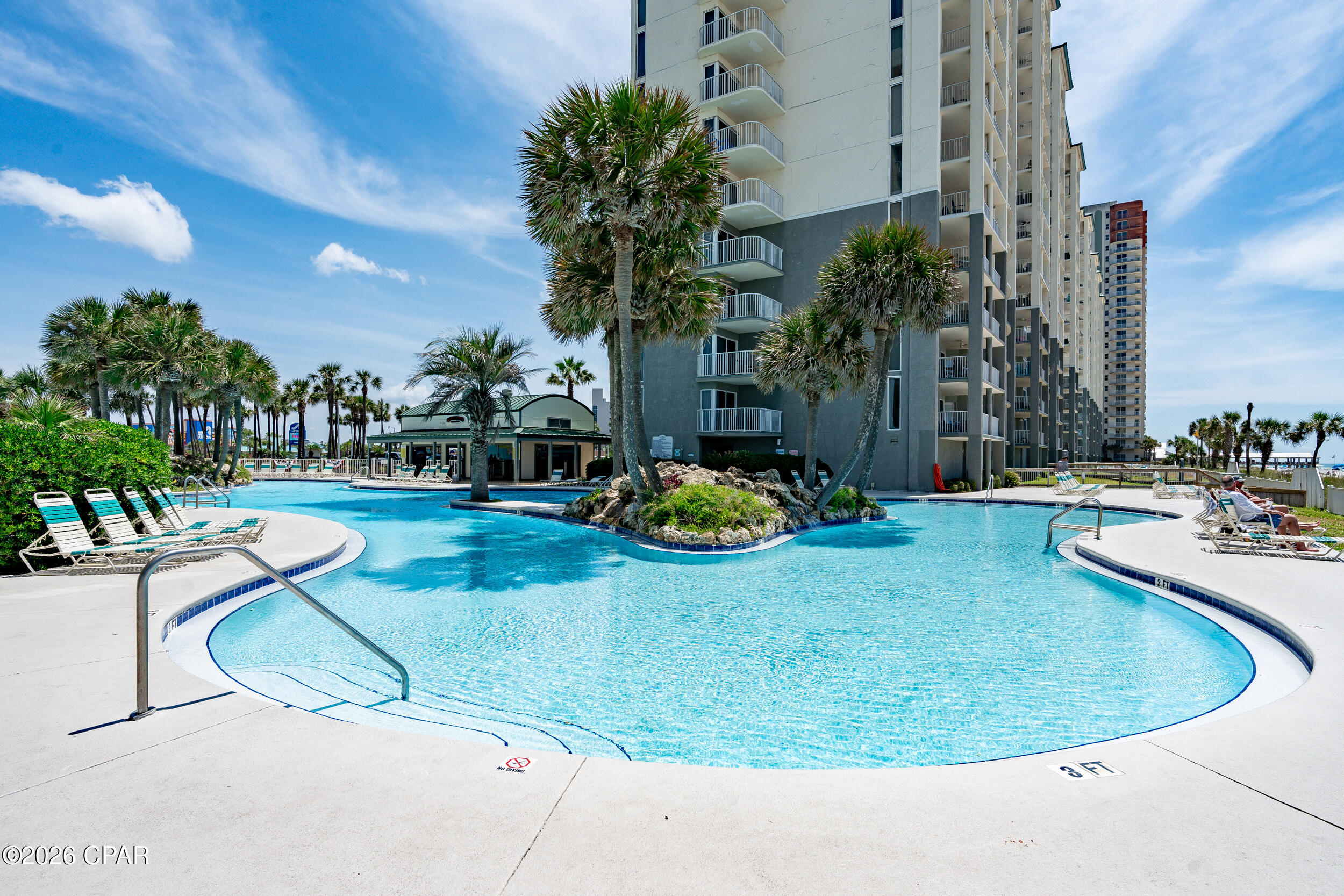 Long Beach Towers III - Residential