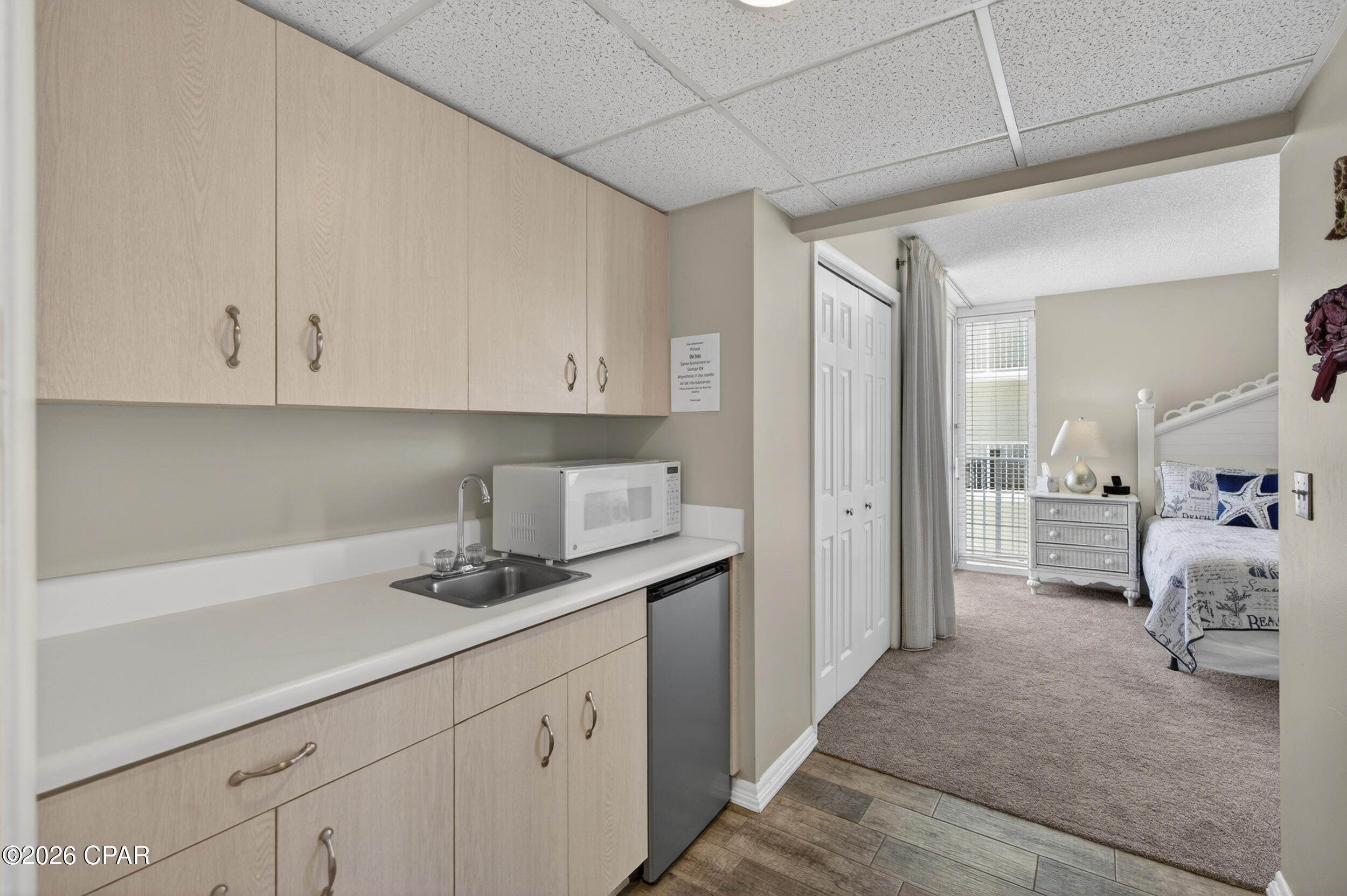 Long Beach Towers III - Residential