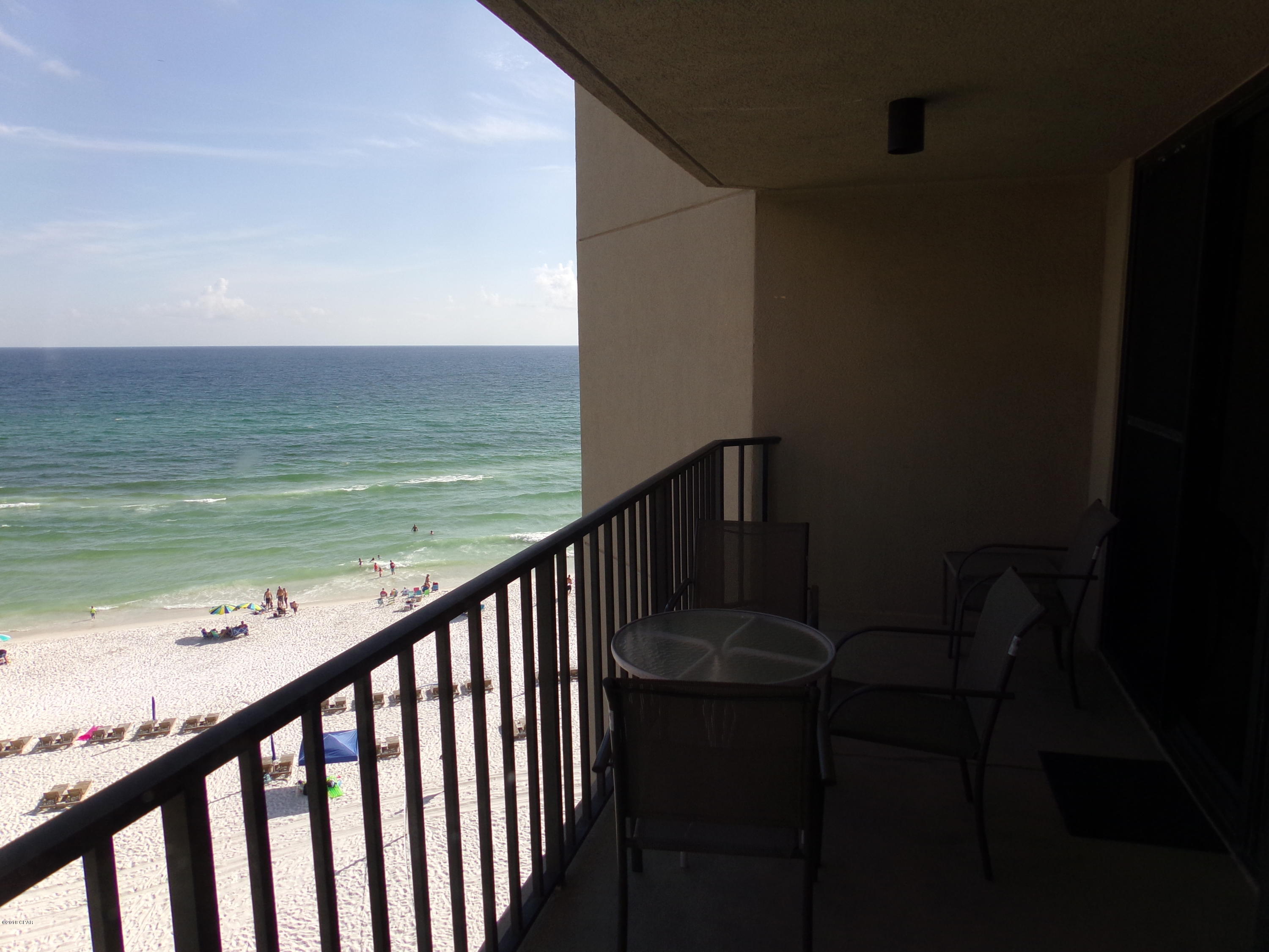 Summerhouse Condo. - Residential