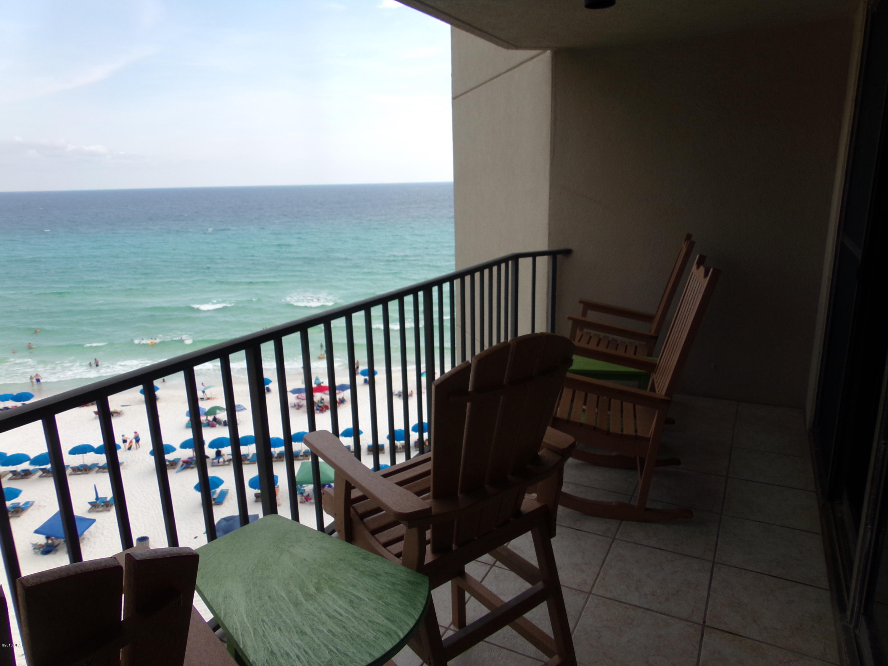 Summerhouse Condo. - Residential